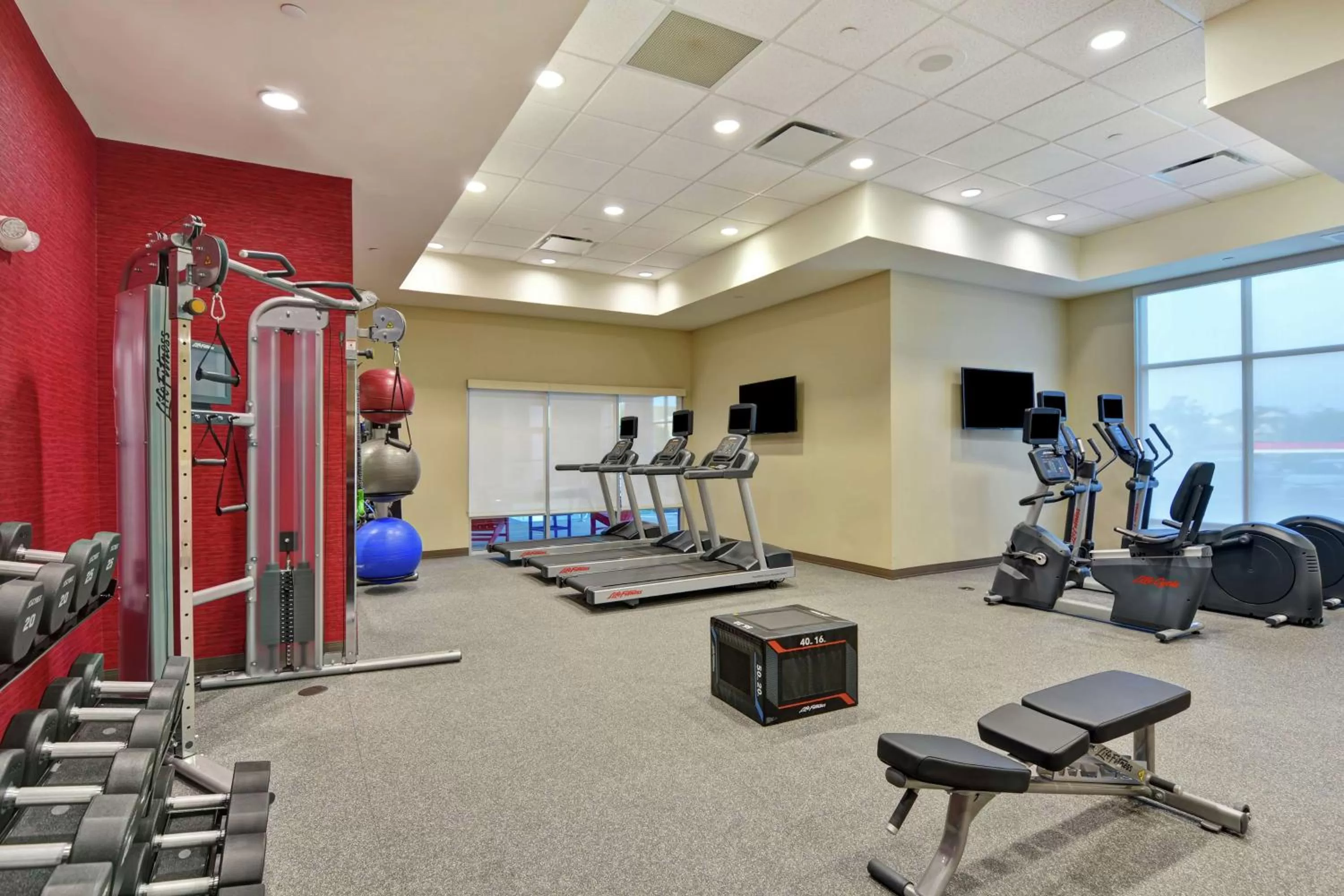 Fitness centre/facilities in Home2 Suites By Hilton Charlotte Piper Glen
