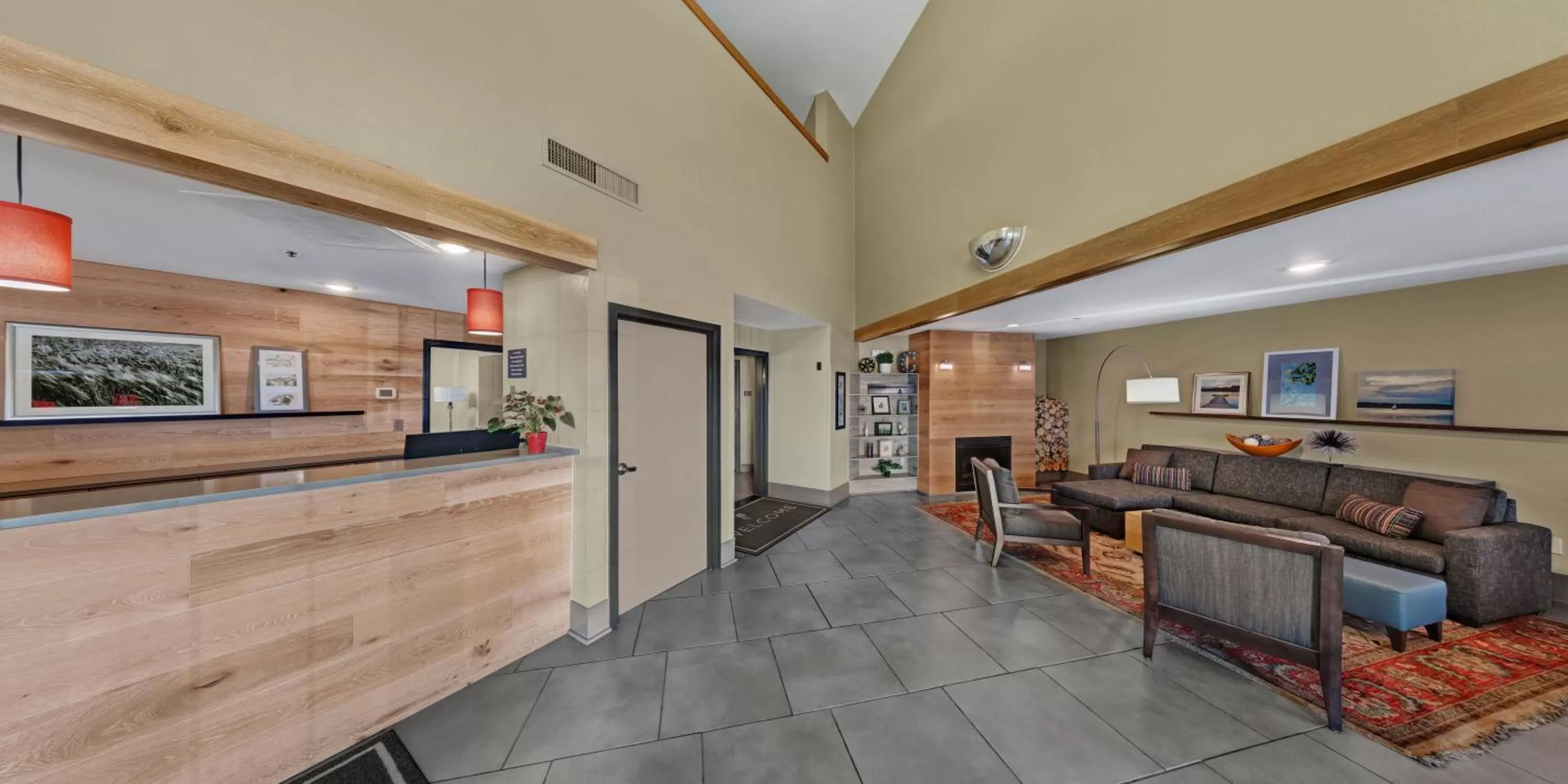 Lobby or reception in Country Inn & Suites by Radisson, Fargo, ND
