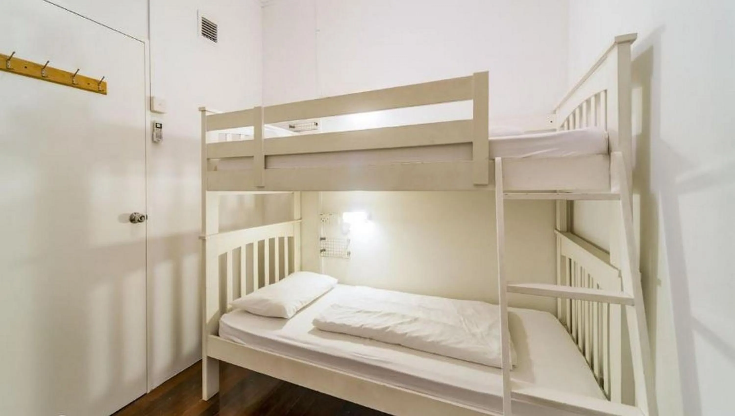 bunk bed, Bed in BEAT Arts Hostel at Chinatown