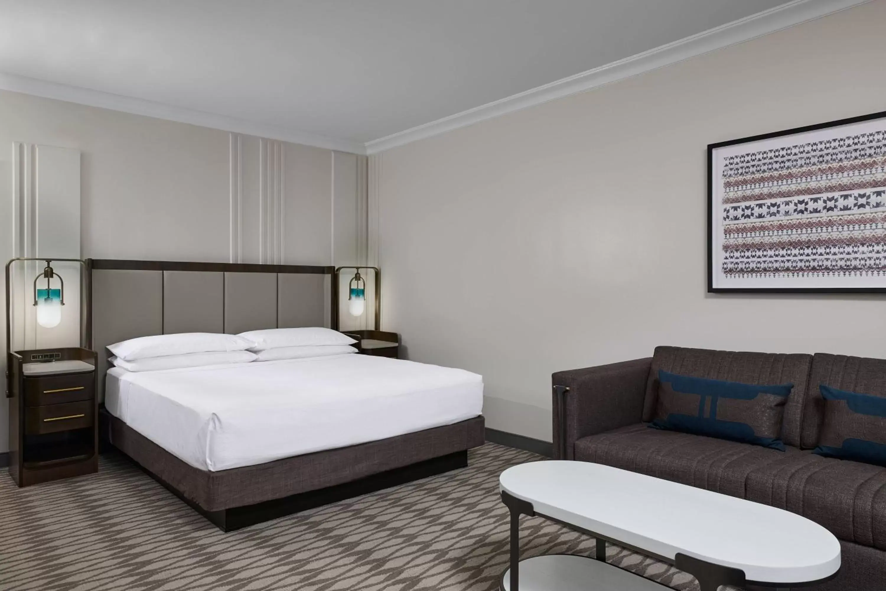 Guest Room, King Bed, High Floor in JW Marriott Houston by the Galleria Guest Room, King Bed, High Floor in JW Marriott Houston by the Galleria