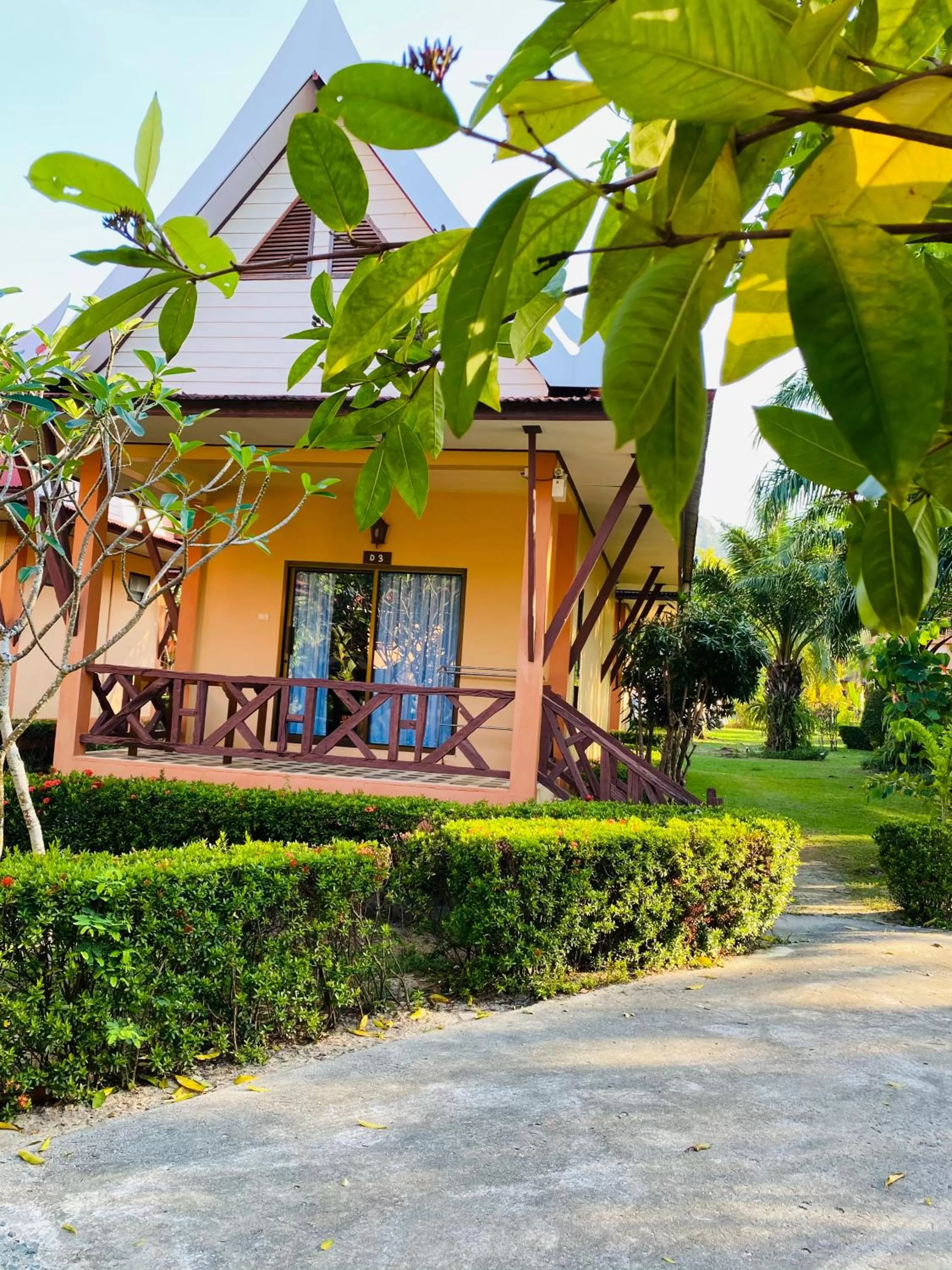 Garden in Kaibae Hut Resort