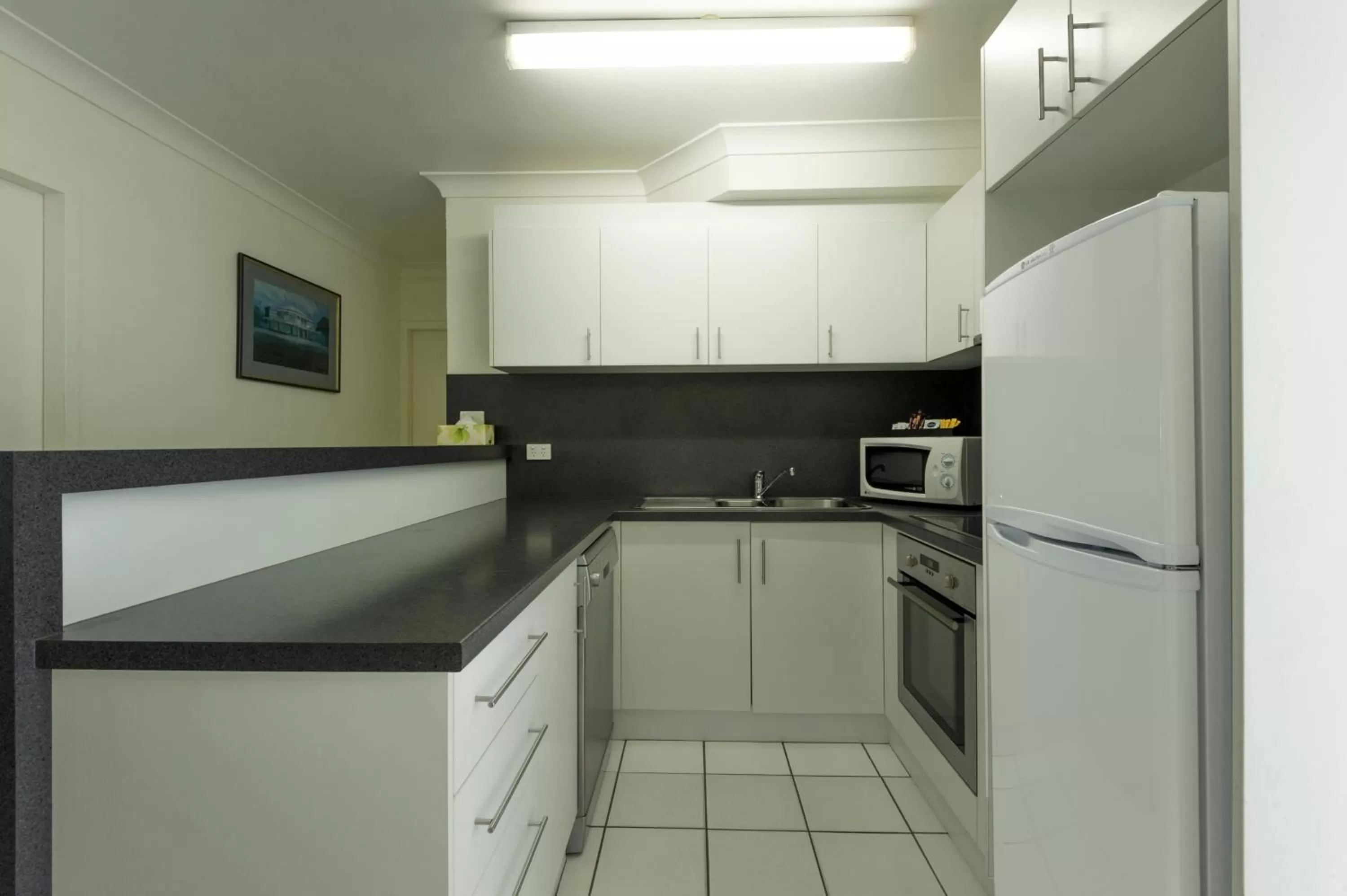 Kitchen or kitchenette in Garrick House