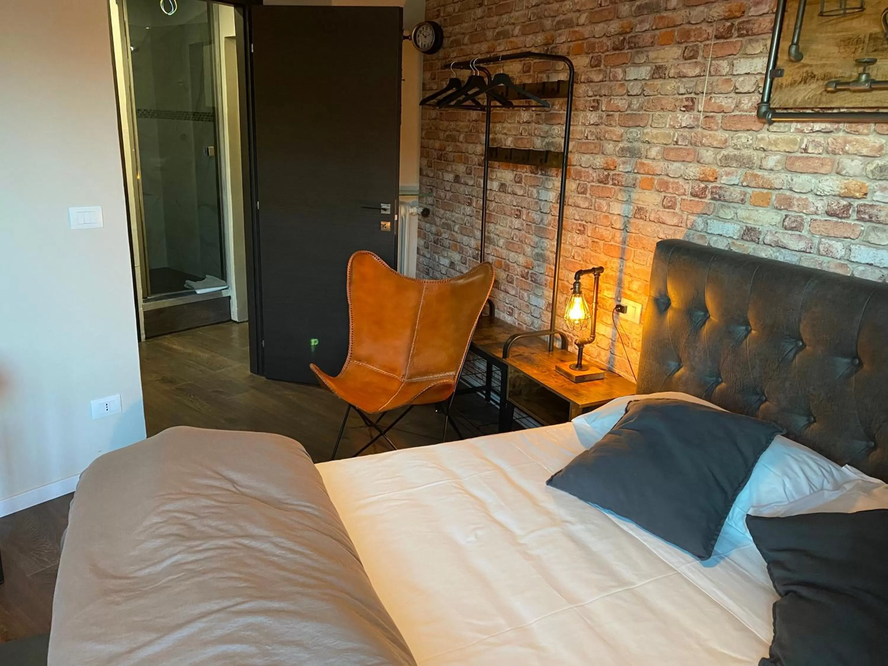 Photo of the whole room, Bed in SUITE LAME 37 Rental Rooms