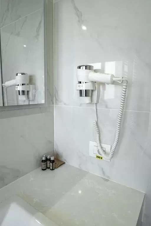 Double Room with Balcony in Hotel Caprice Double Room with Balcony in Hotel Caprice