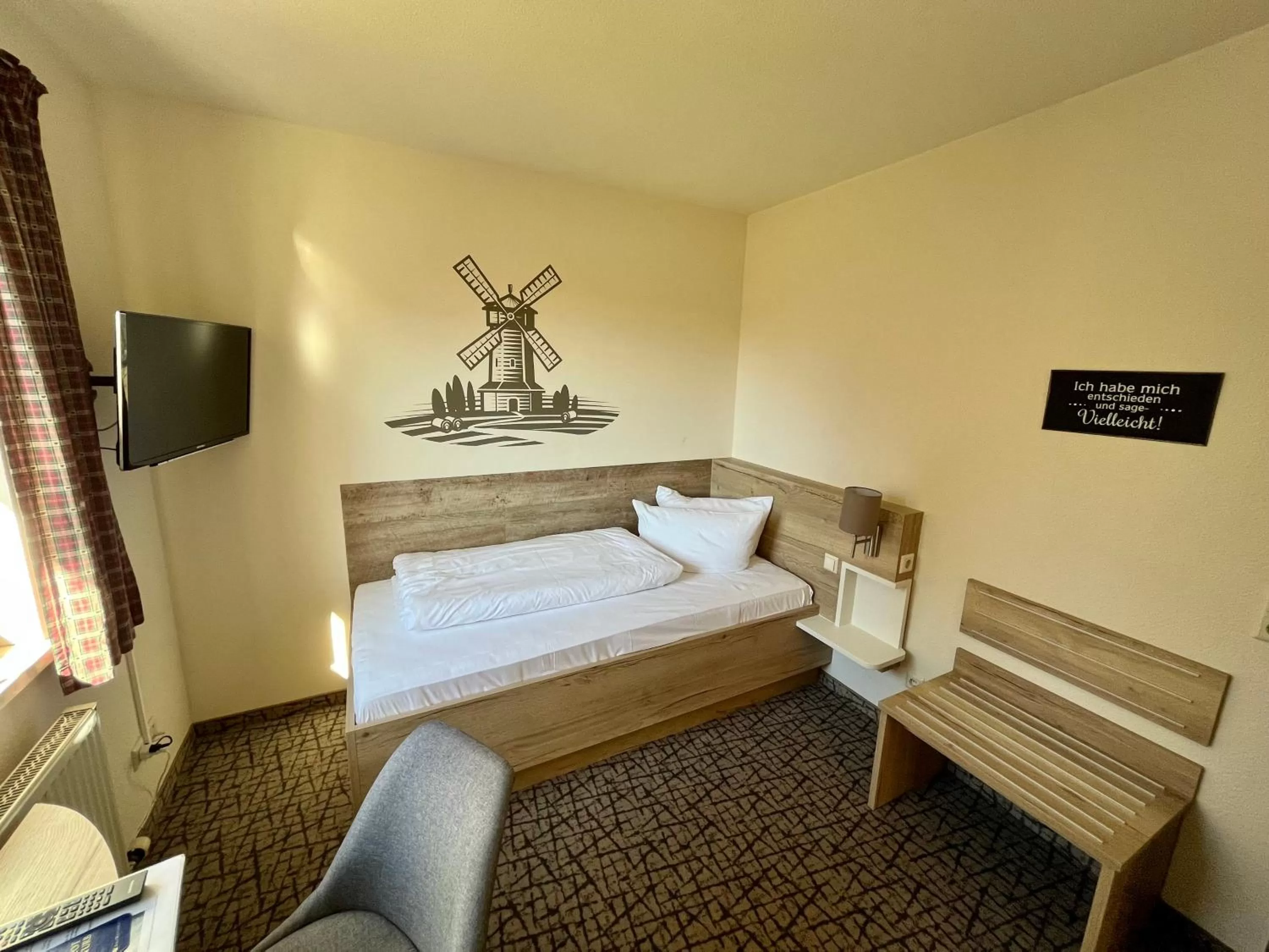 Photo of the whole room, Bed in Hotel in der Mühle