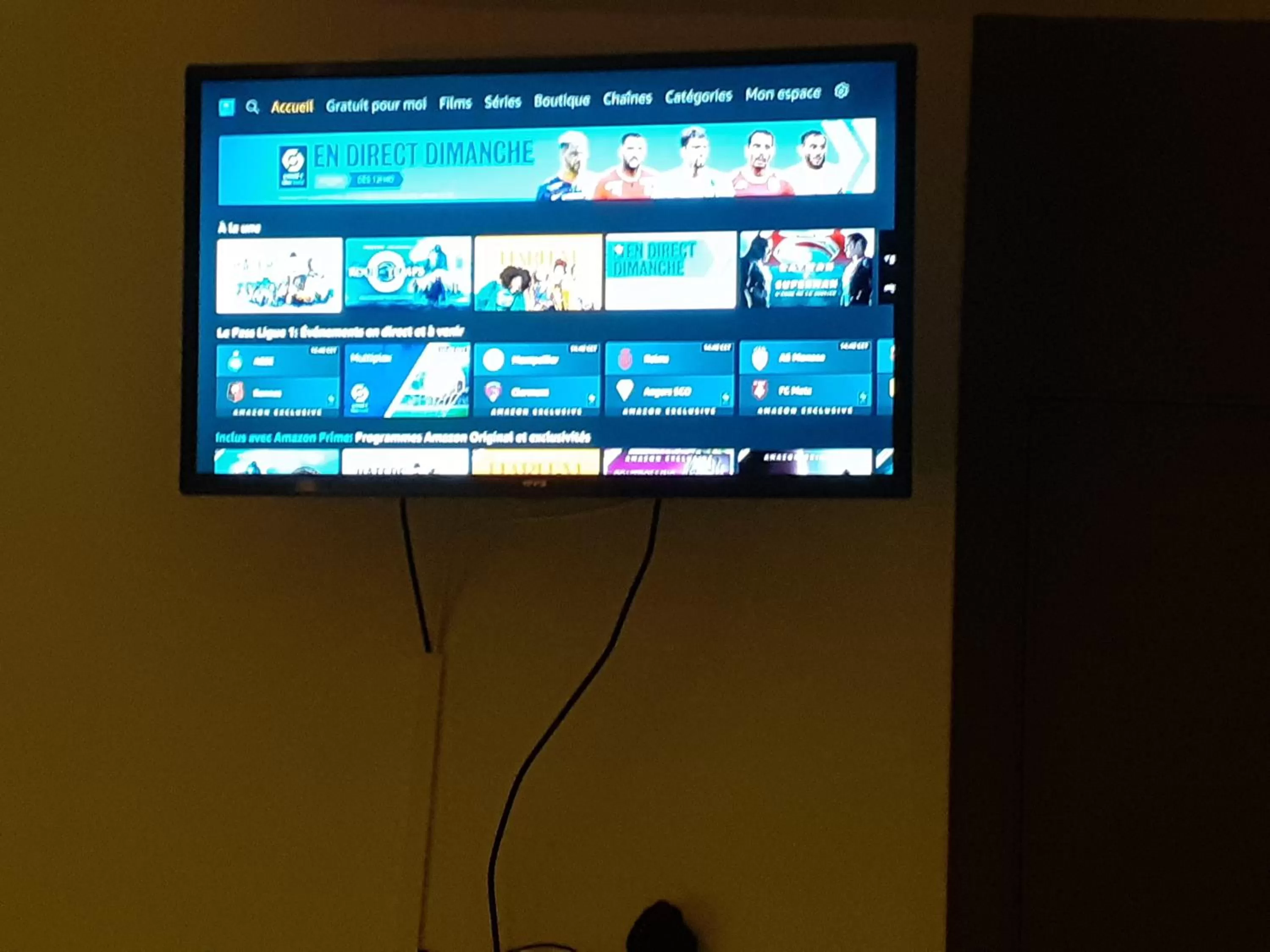 TV and multimedia in Le Studio les Tropiques au Village MANGANAO