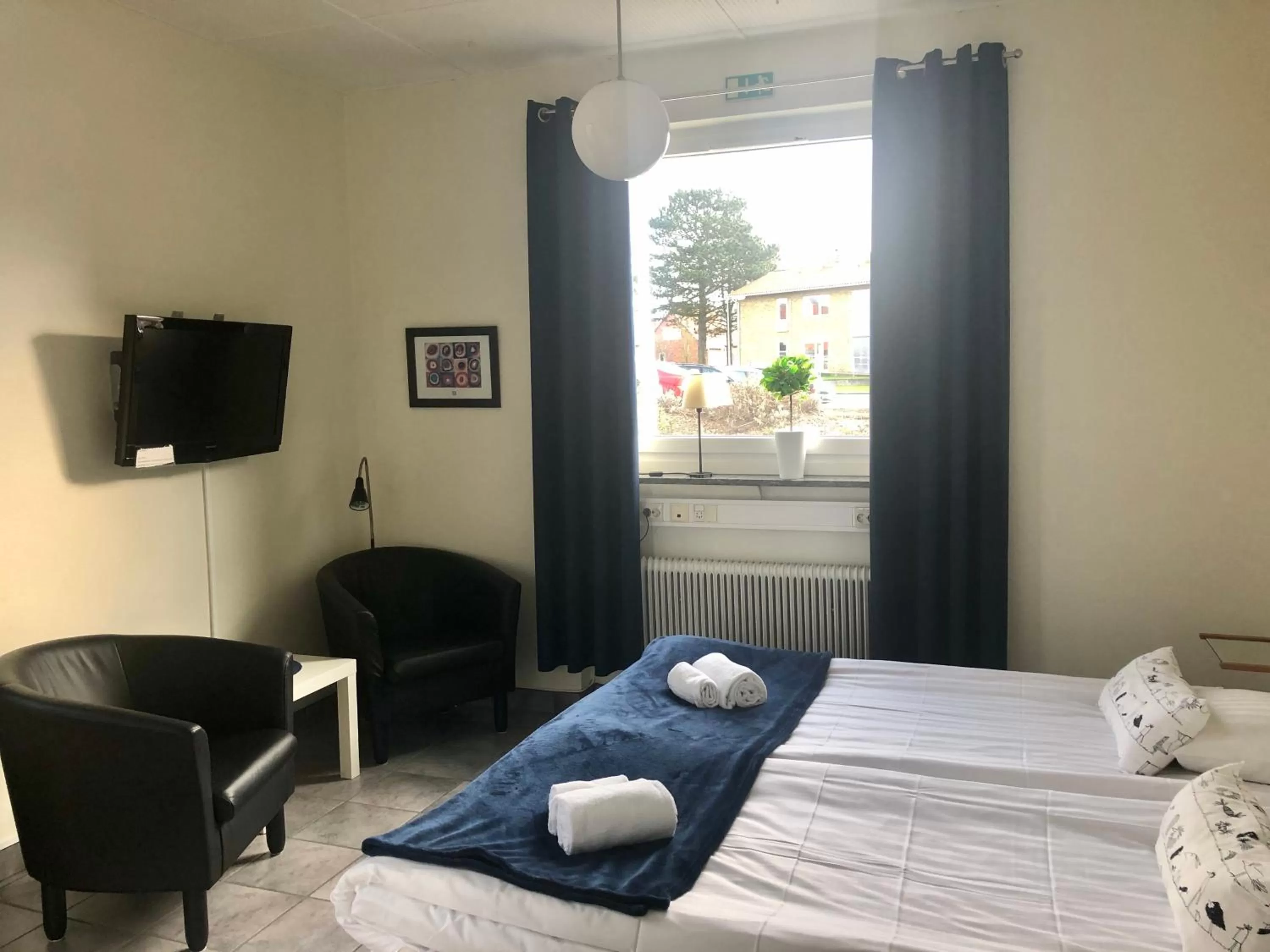 Bed in Aurora Bed & Breakfast