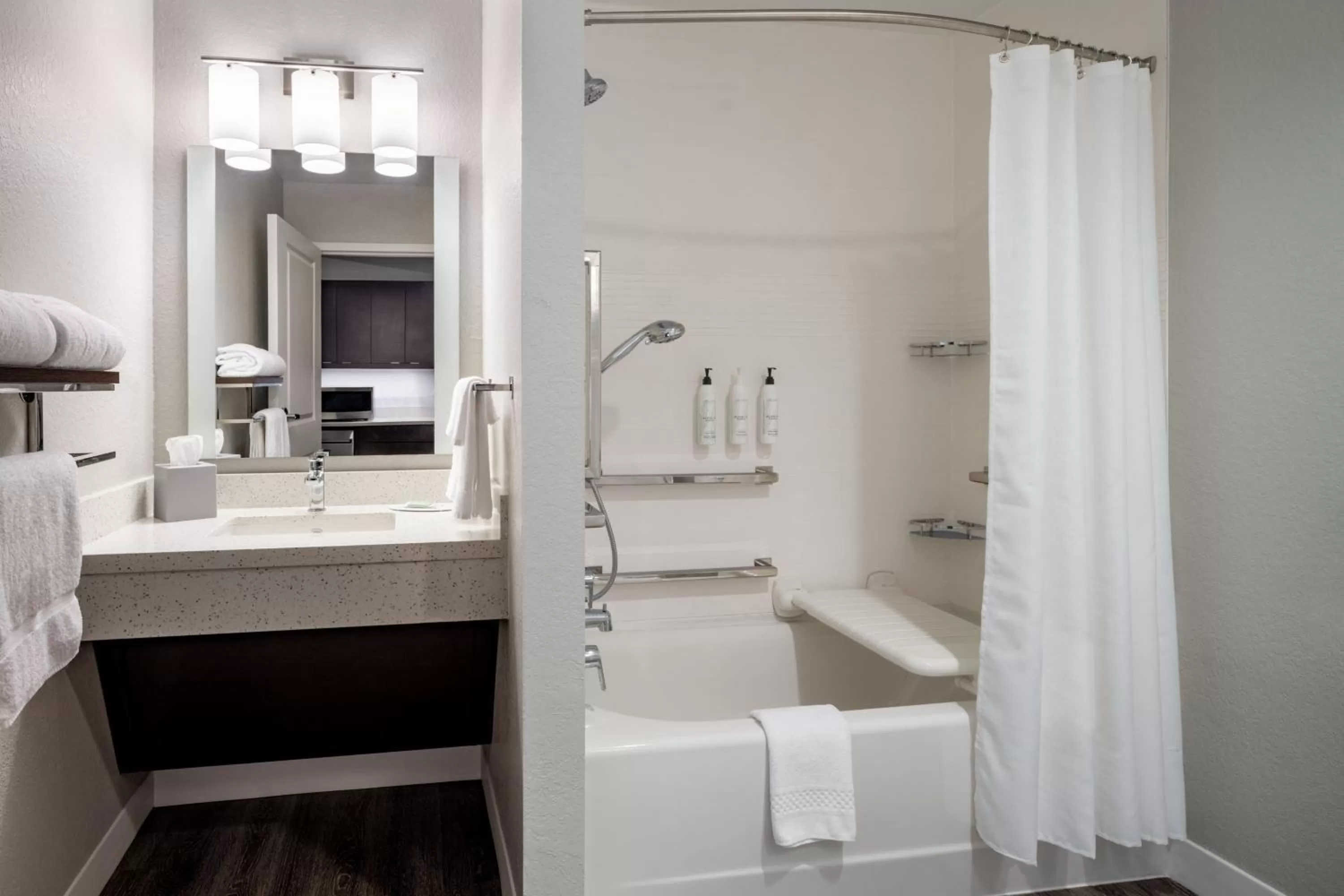 Bathroom in TownePlace Suites By Marriott Venice