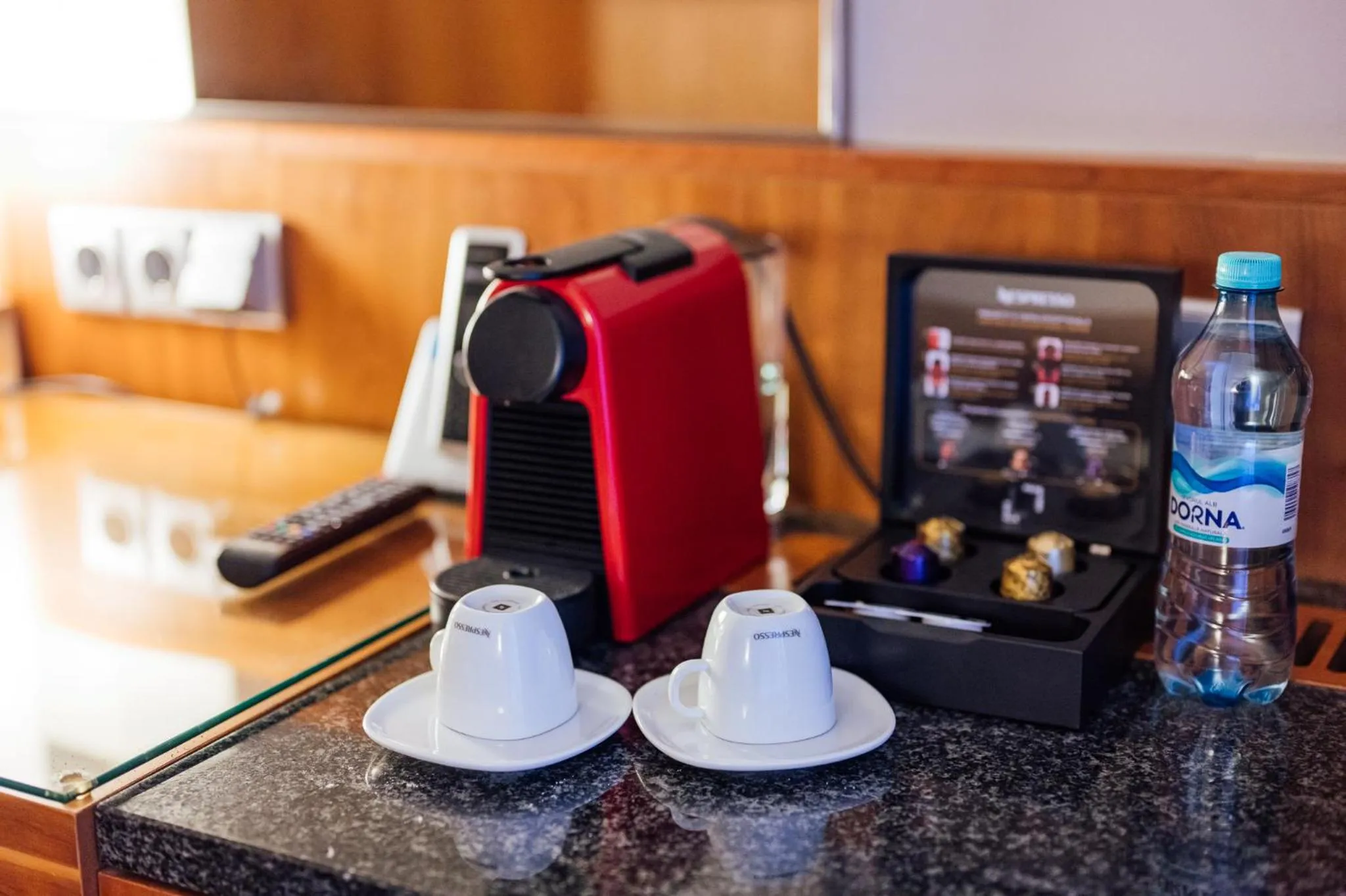 Coffee/tea facilities in Peakture Hotel