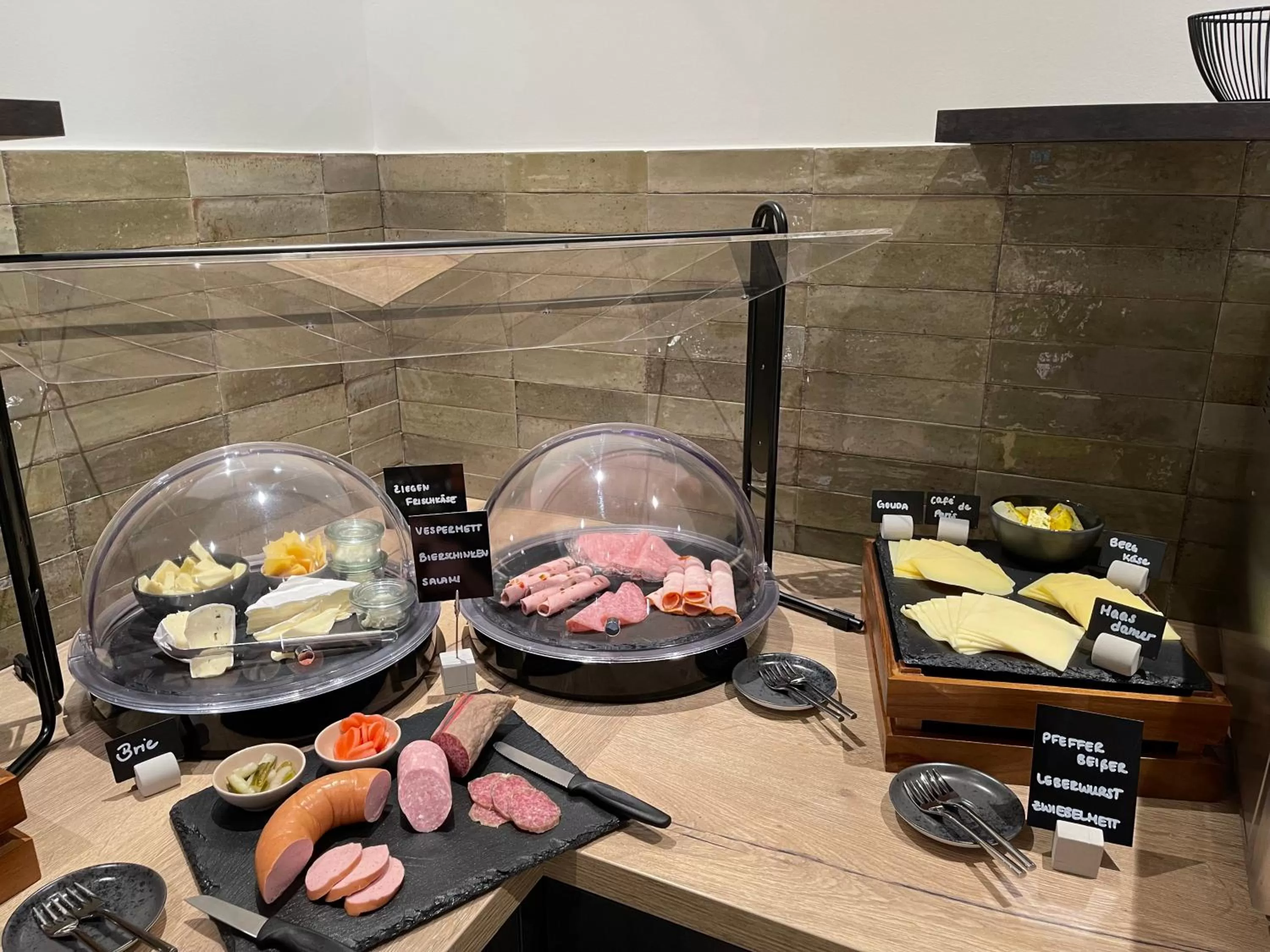 Breakfast in Schlosshotel Brilon-Wald