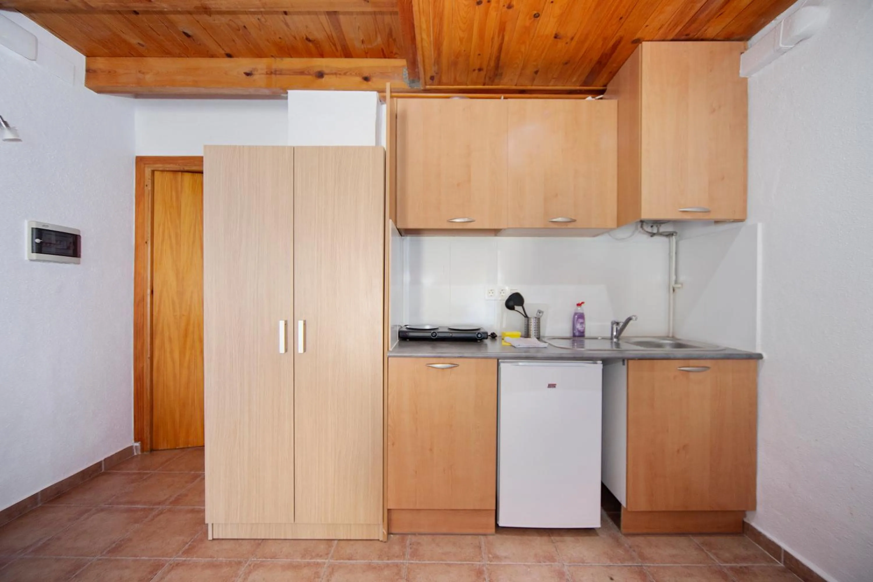 Kitchen or kitchenette in Aparthotel Carrio Sol - Monty´s