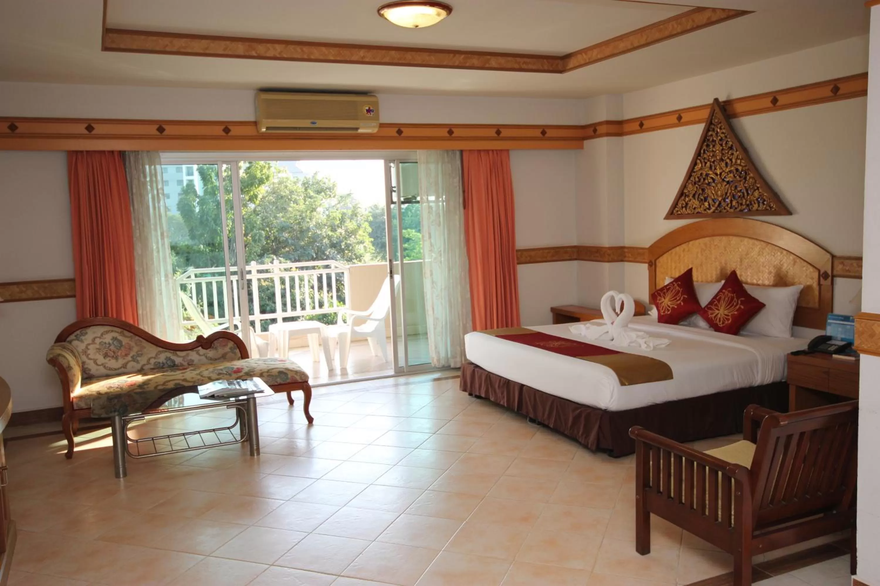 Bed in Diana Garden Resort - SHA Extra Plus
