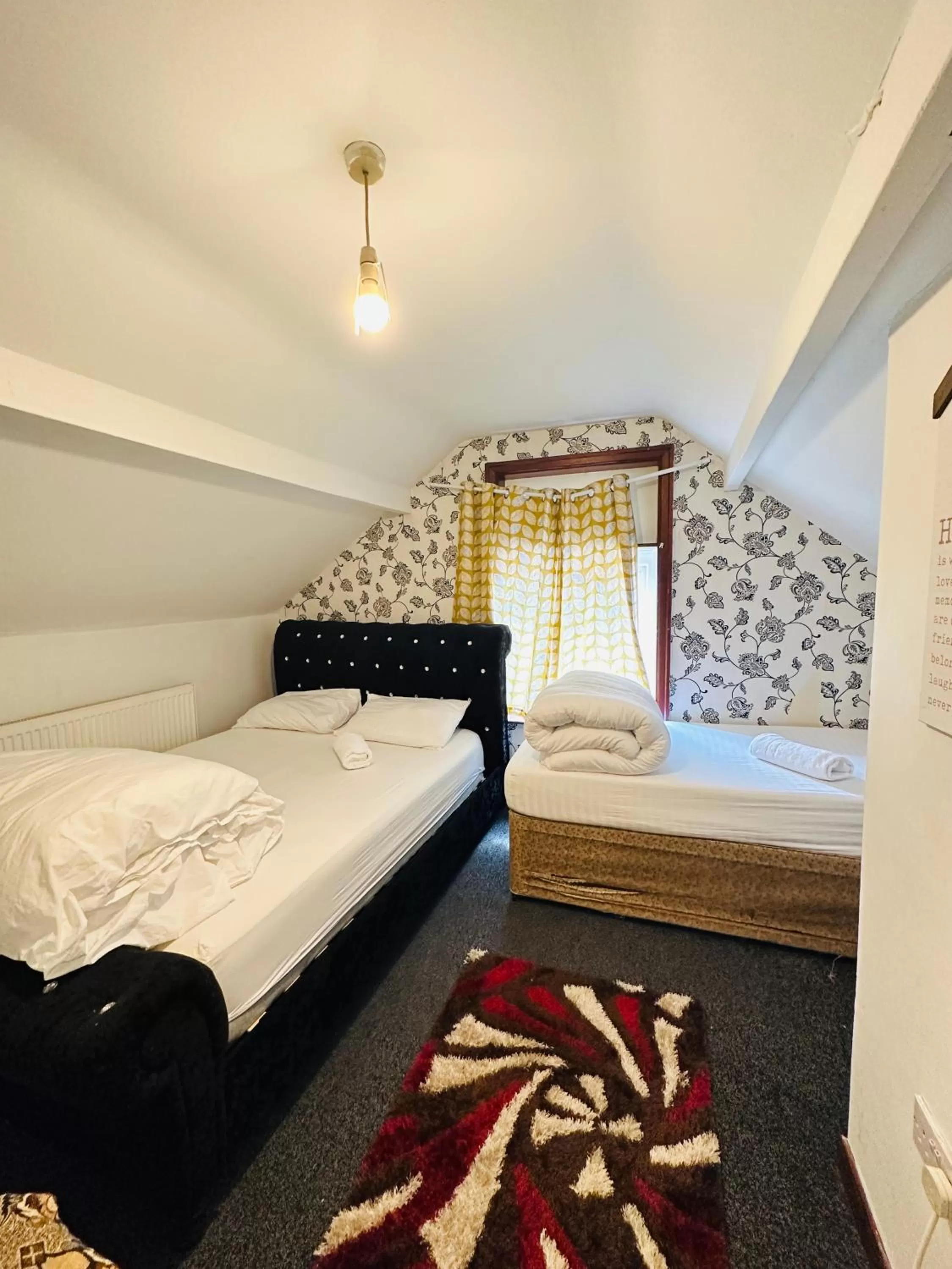 Bed in Unique private rooms (1)