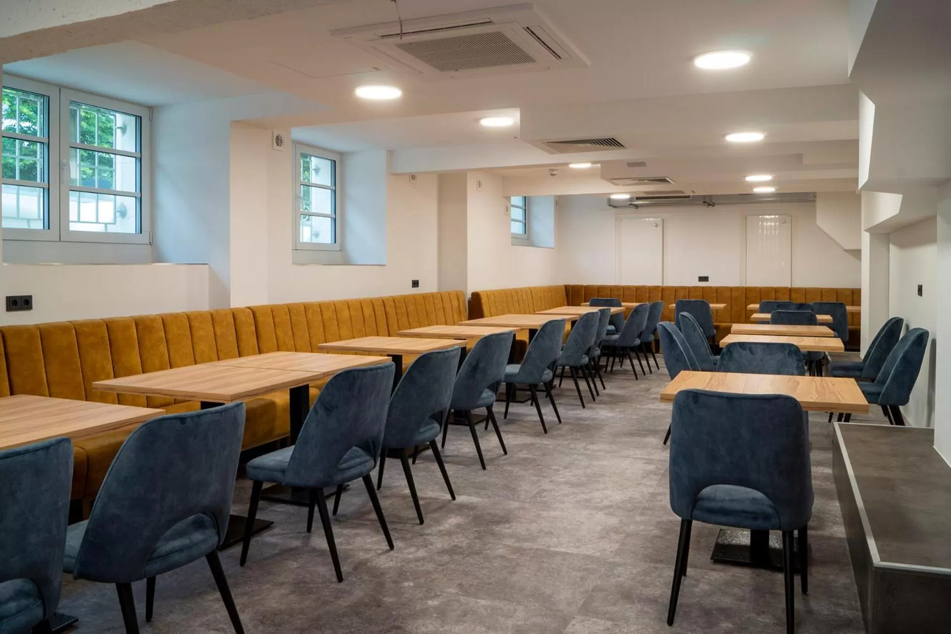 Breakfast in Trip Inn Hotel & Suites Essen