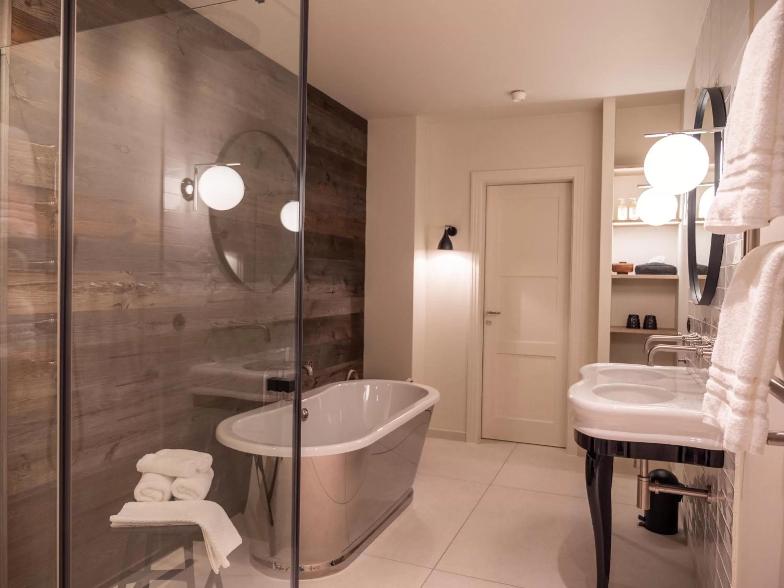 Bathroom in Alpenloge Design Hotel