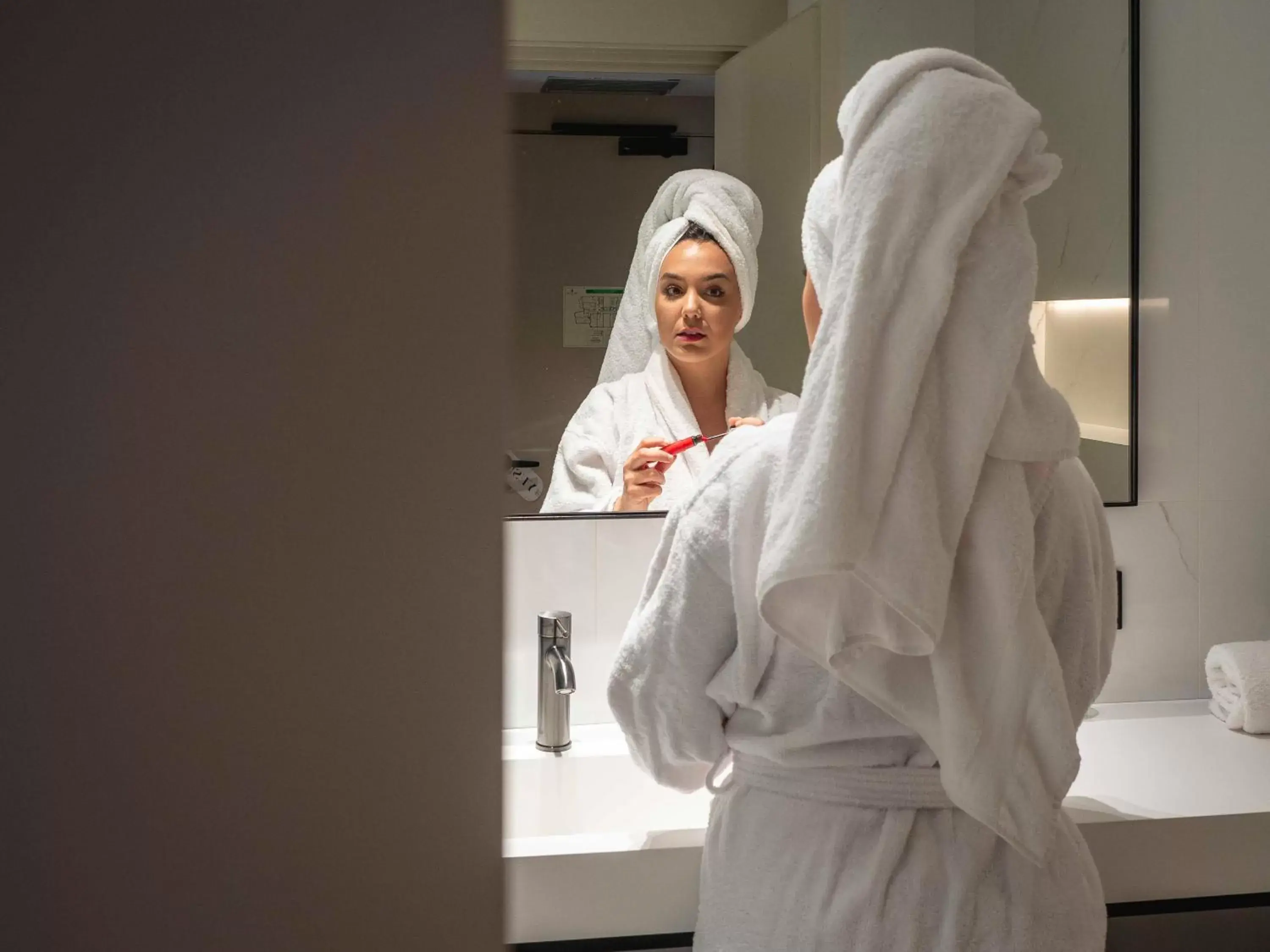 Budget Double Room Single Use in Arcelon Hotel! New Opening! Nueva apertura 2023! Budget Double Room Single Use in Arcelon Hotel! New Opening! Nueva apertura 2023!