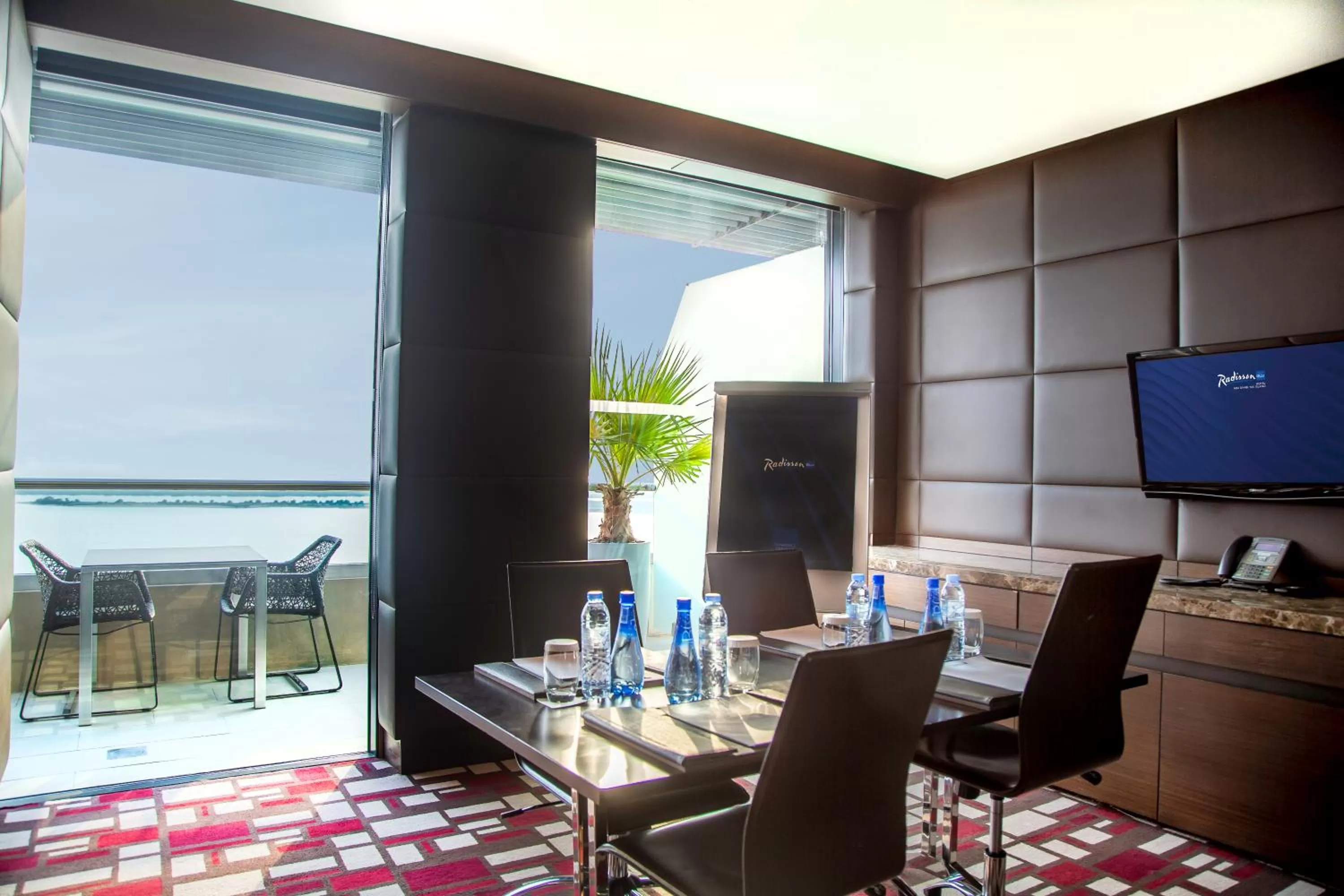 Business facilities in Radisson Blu Hotel, Abu Dhabi Yas Island