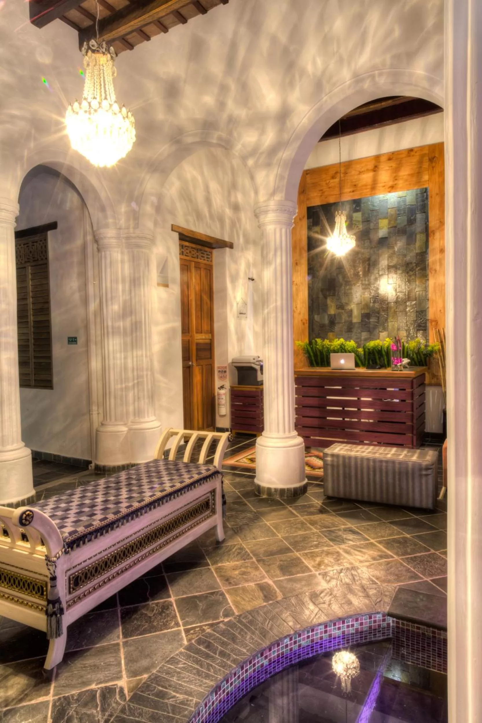 Lobby or reception in Casa de Leda, a Kali Hotel