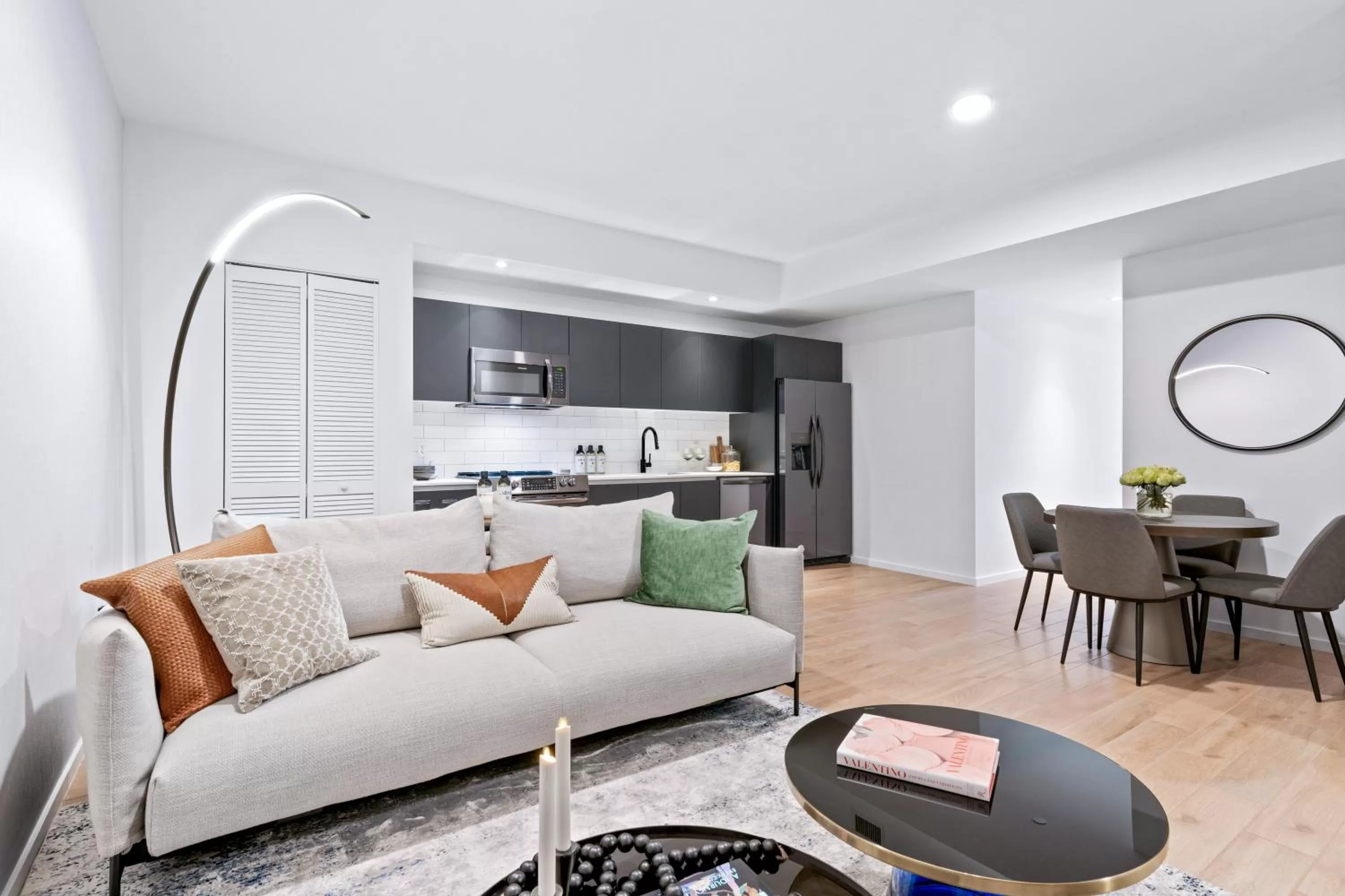 Kitchen or kitchenette in The Elser Hotel Miami - An All-Suite Hotel