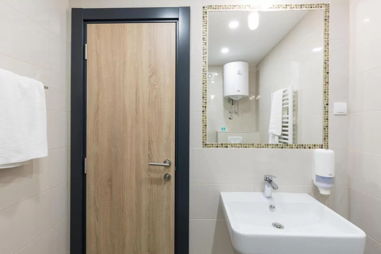 Bathroom in Premium Crown Suites