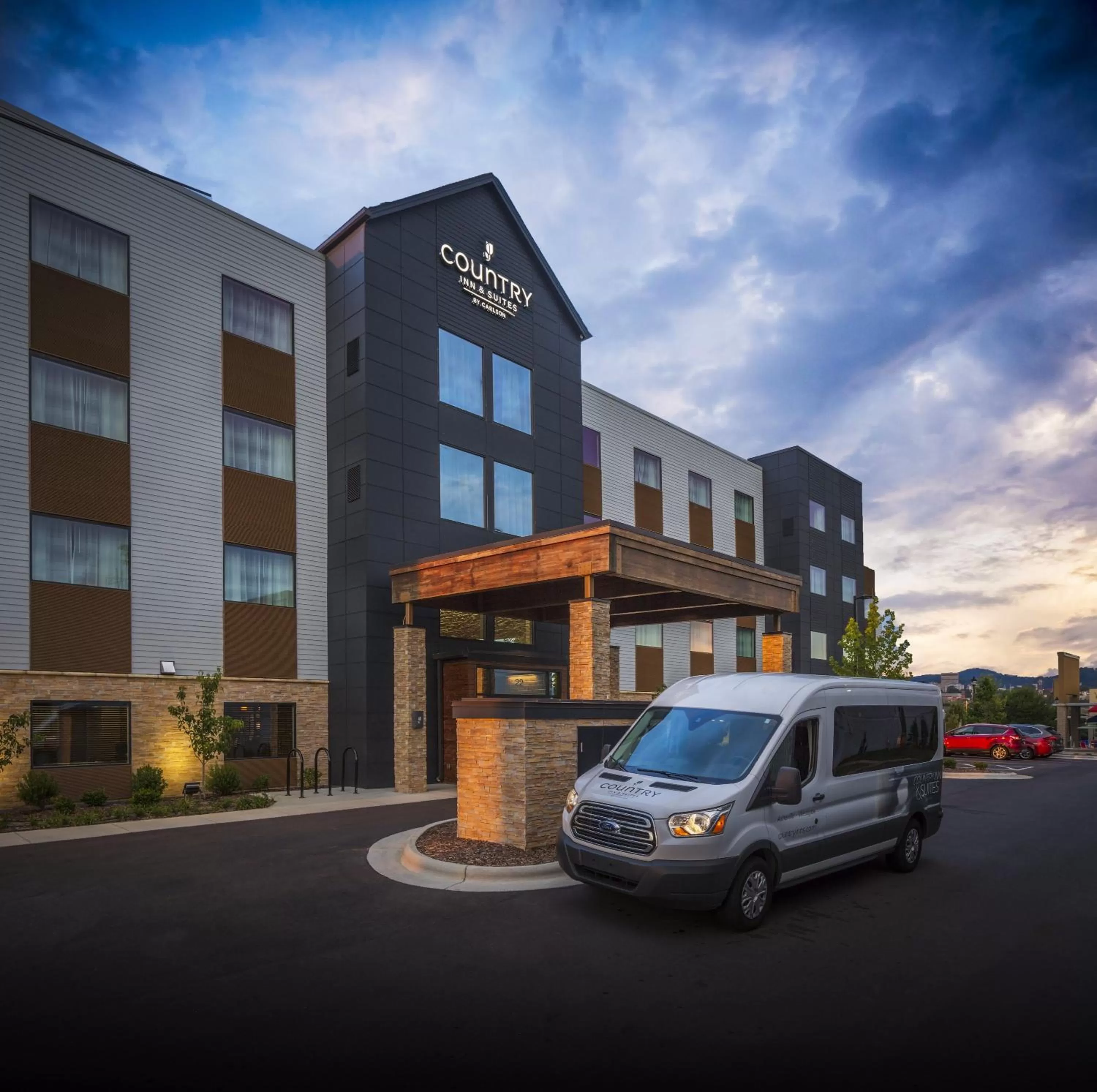 Area and facilities in Country Inn & Suites by Radisson Asheville River Arts District
