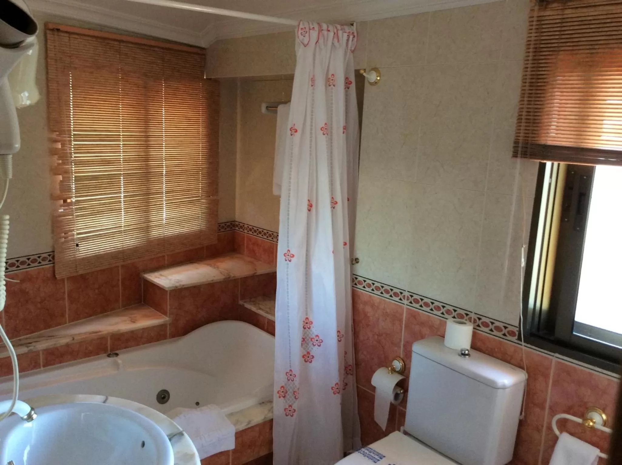 Hot Tub in Hotel O Castelo