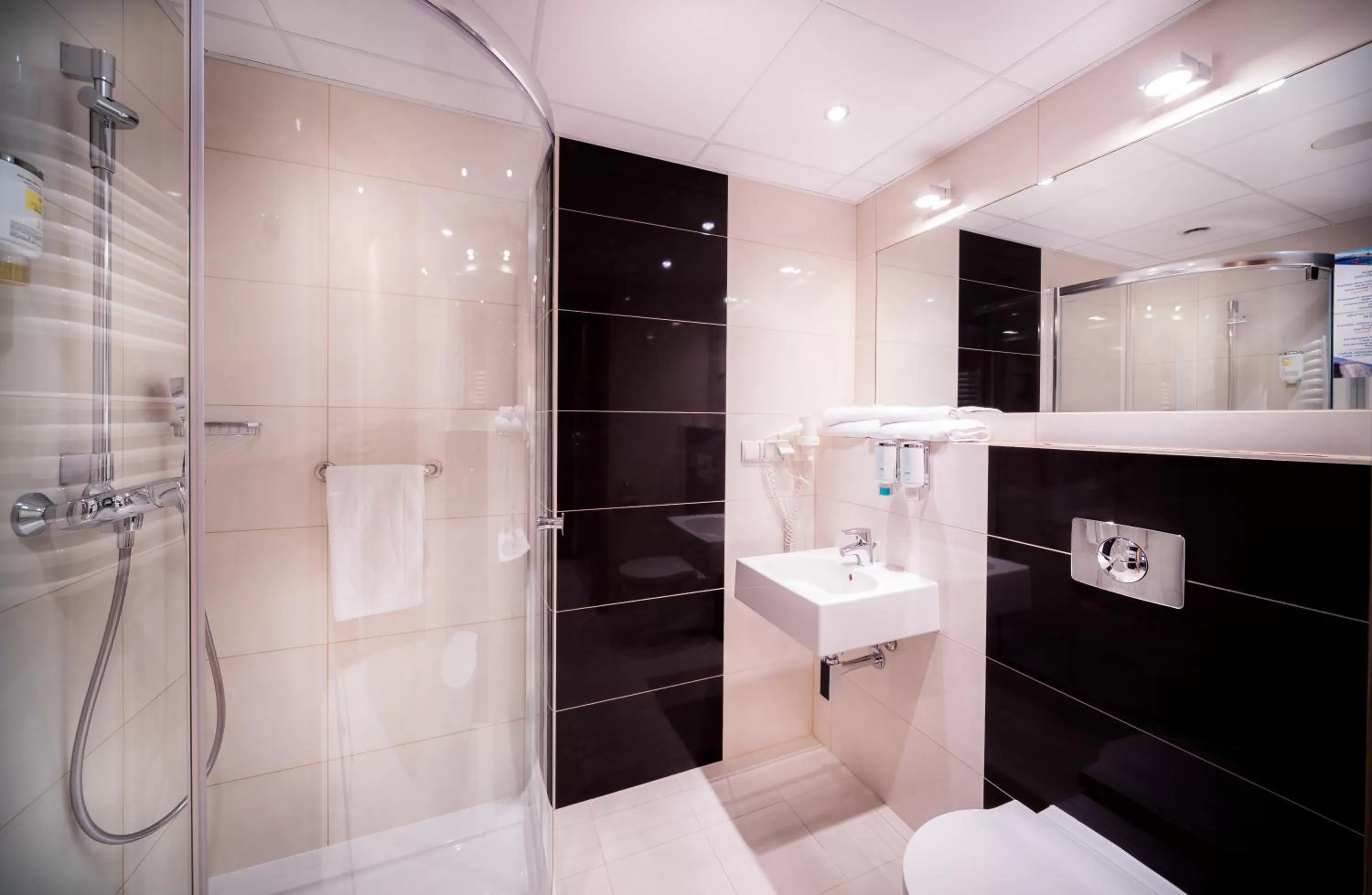 Bathroom in Arche Hotel Puławska Residence Warszawa