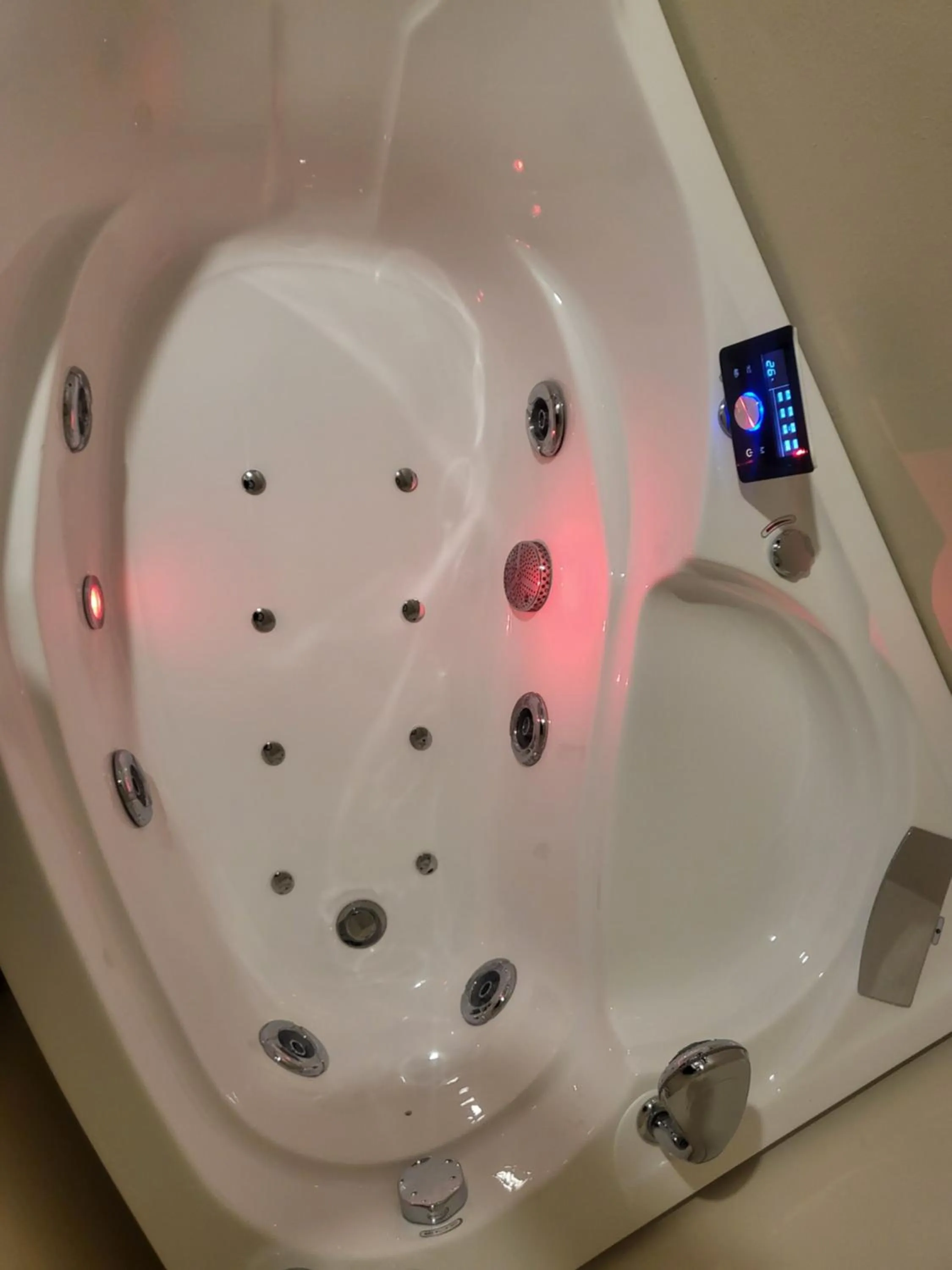 Hot Tub in Hotel Fiera Wellness & Spa
