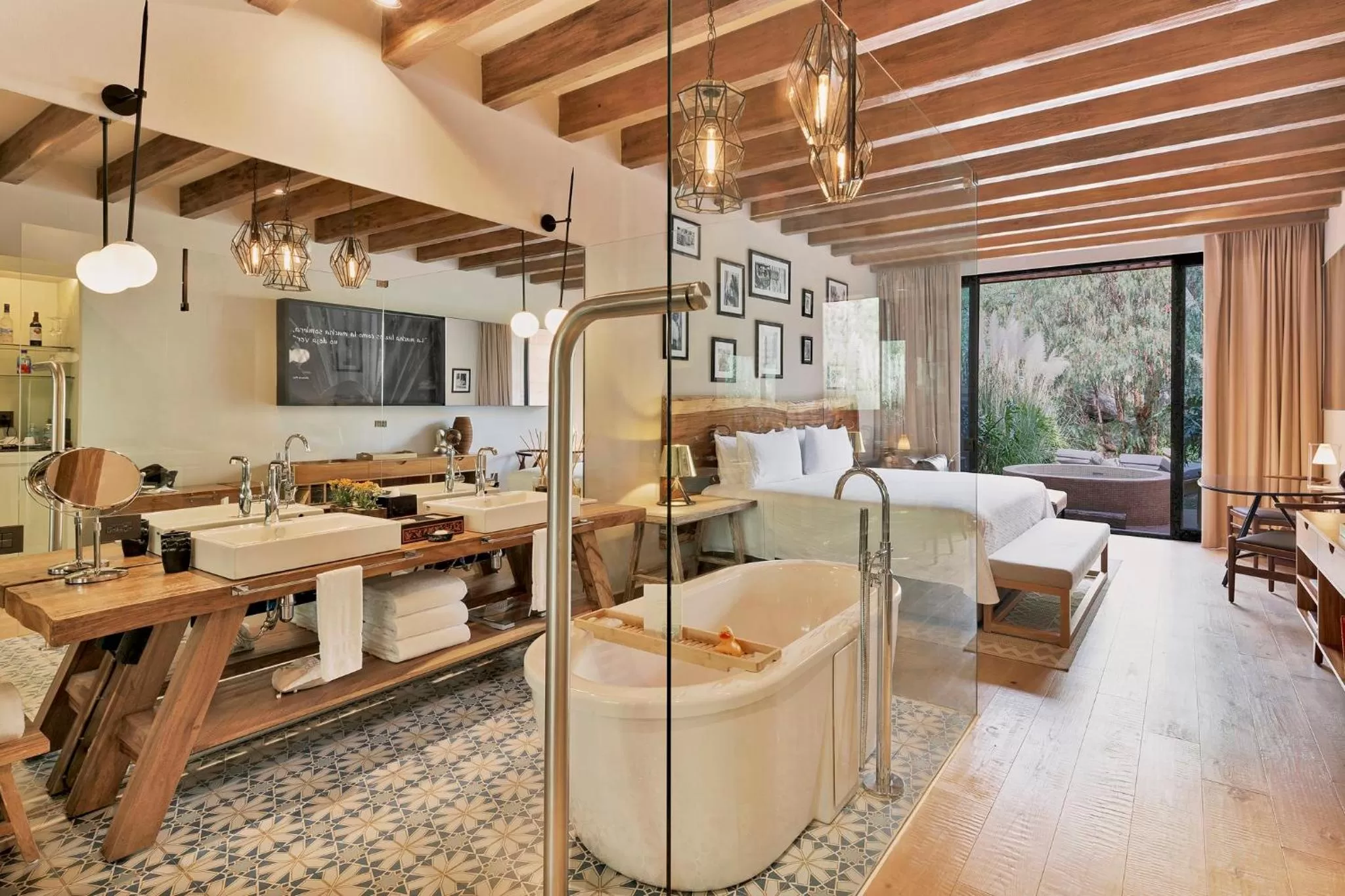 Bedroom in Live Aqua San Miguel de Allende