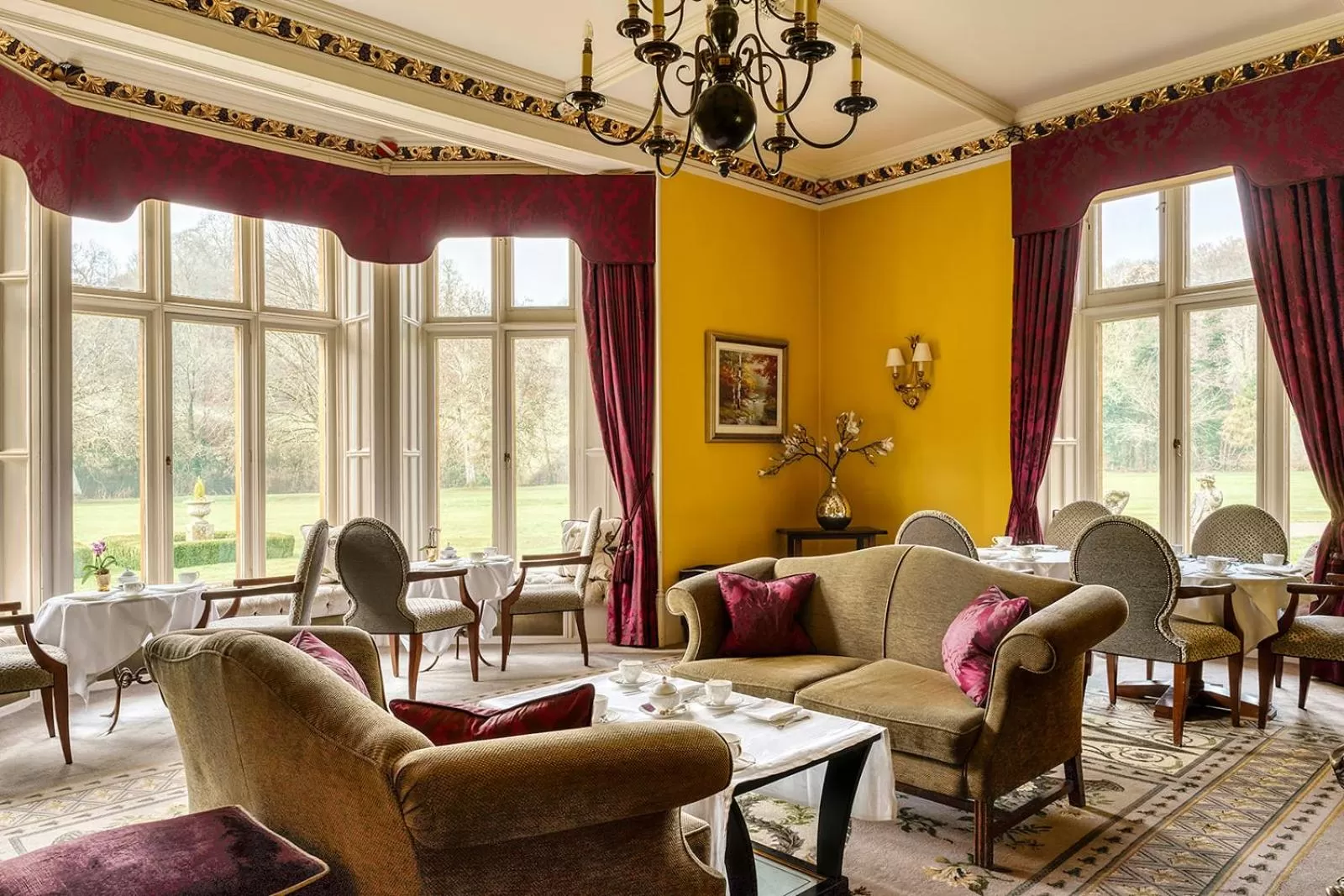 Lounge or bar, Seating Area in The Manor House Hotel and Golf Club