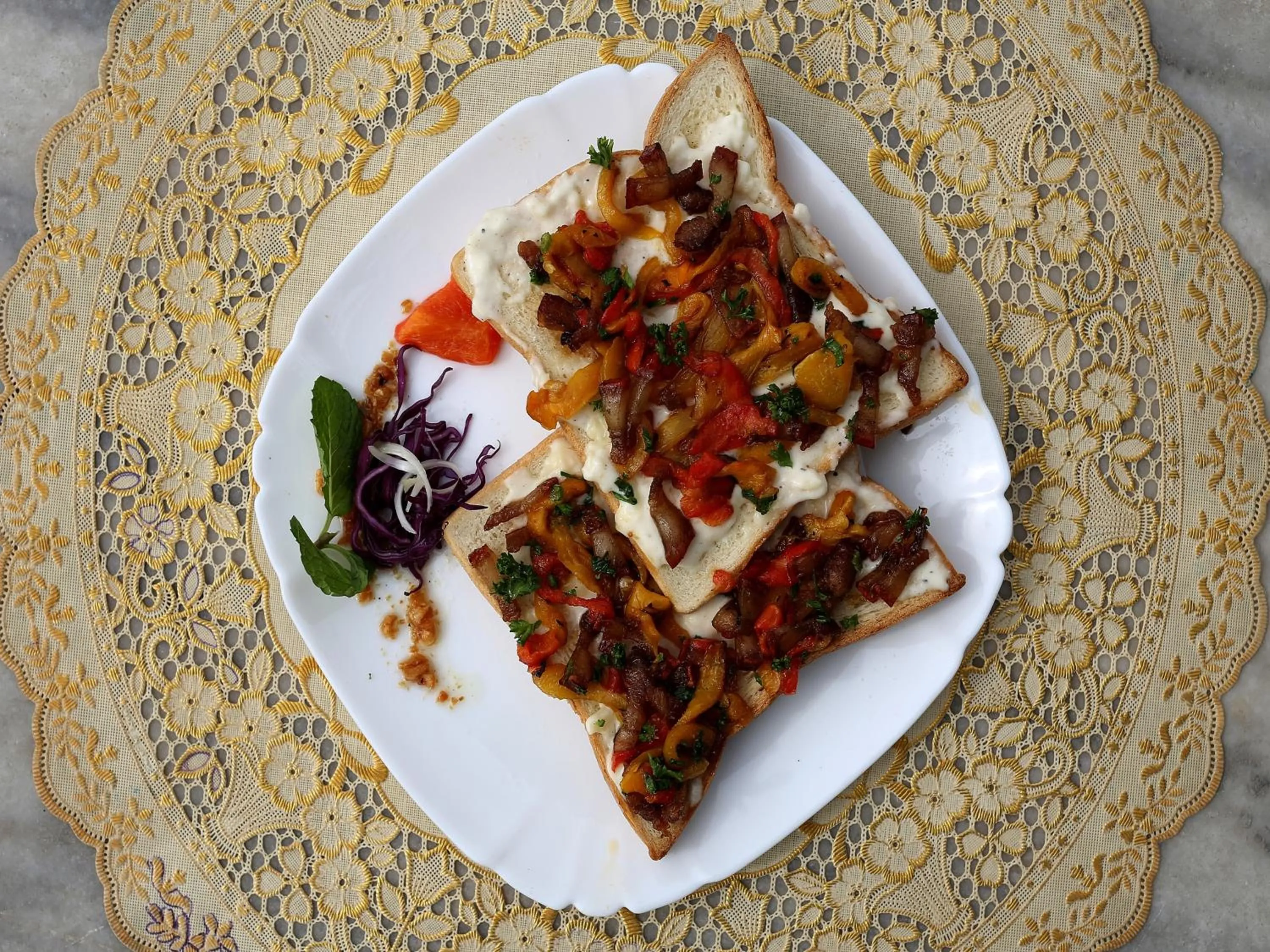 Food and drinks in Hotel Pleasure Home