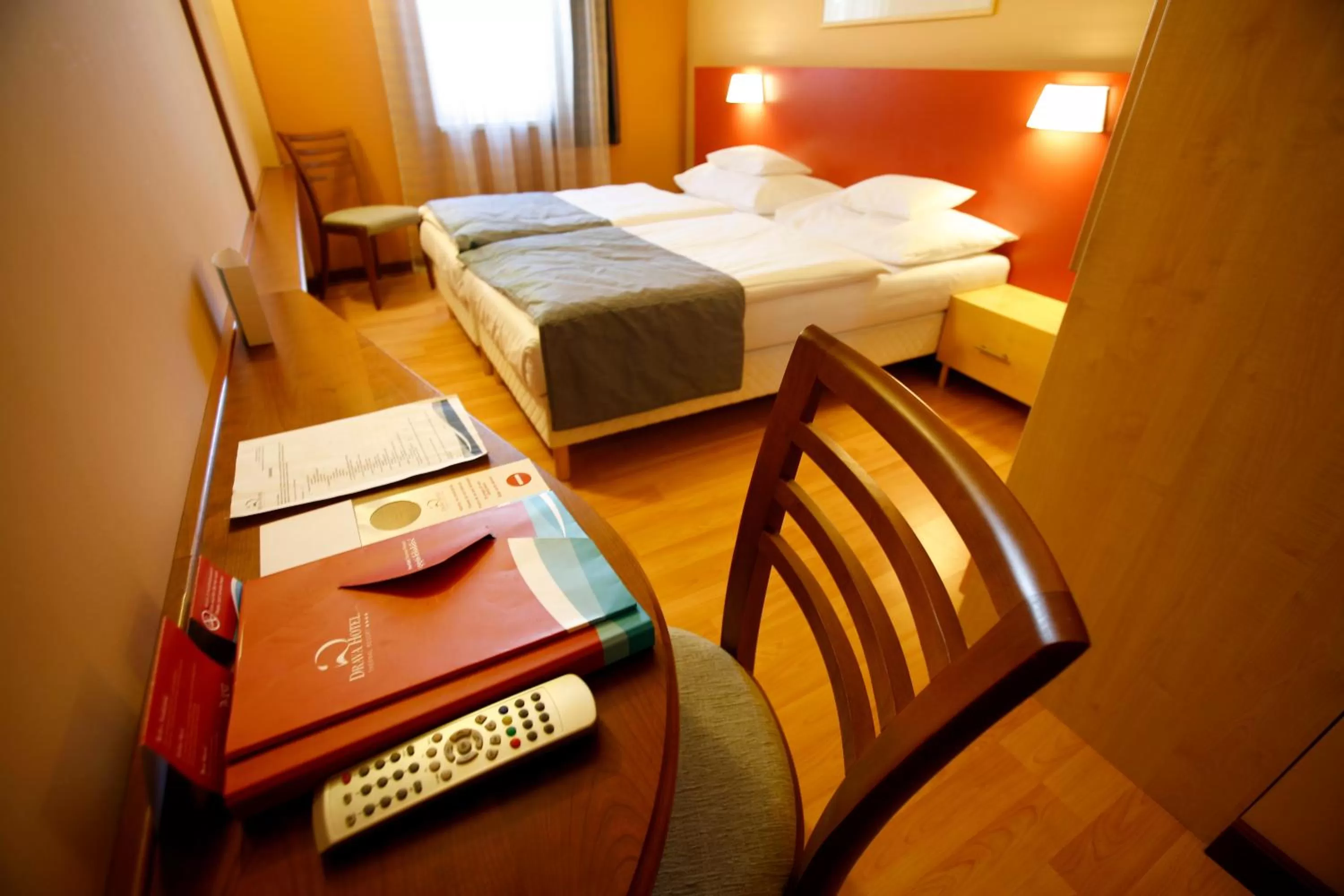 Photo of the whole room, Bed in Dráva Hotel Thermal Resort