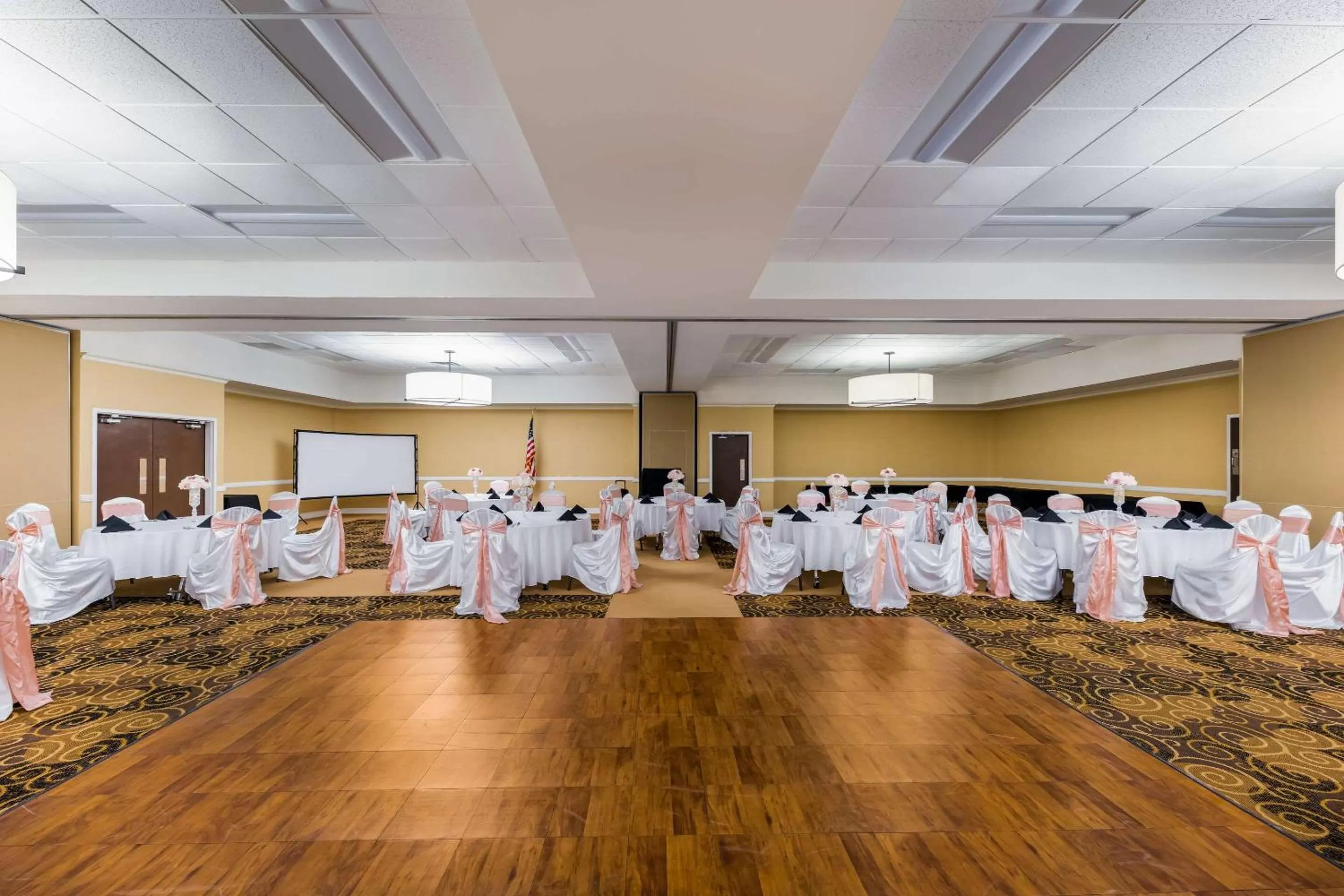 Meeting/conference room in Clarion Hotel San Angelo near Convention Center