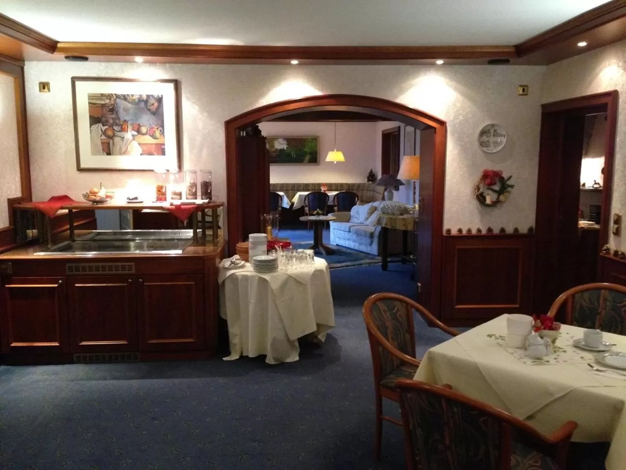 Restaurant/places to eat in Hotel Sonnenhof