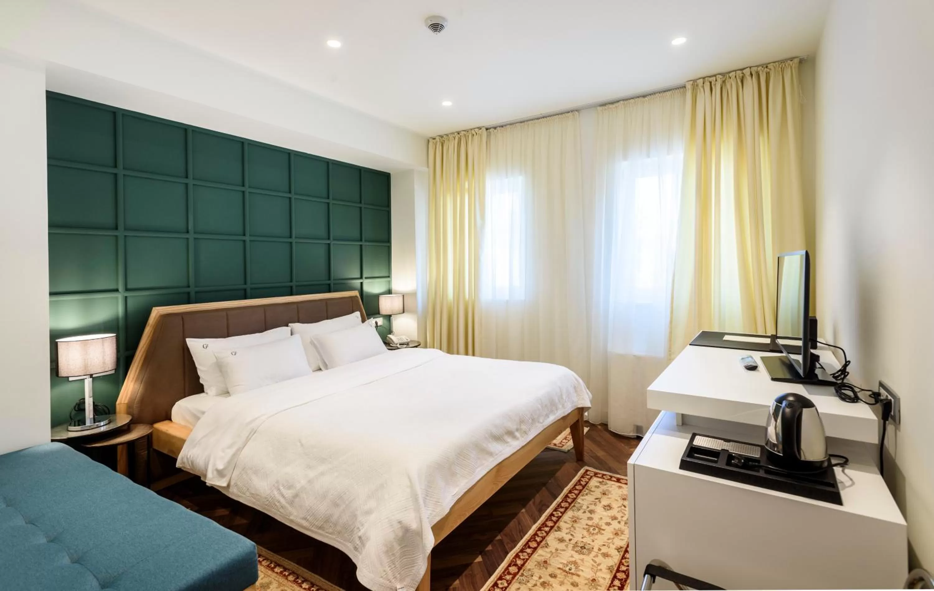 Bed in Hotel Gradska Cetinje