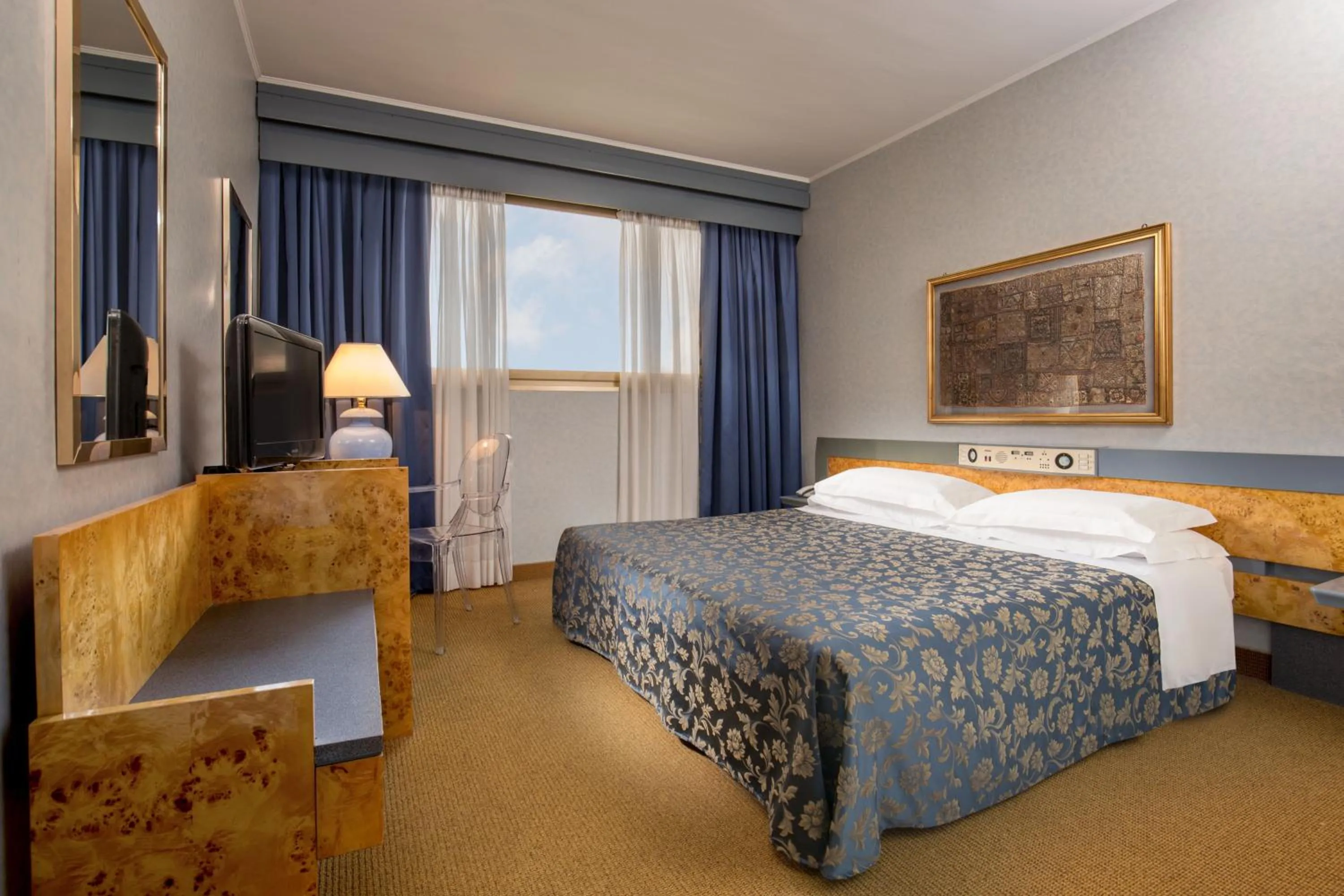 Bed in Enea Hotel Pomezia