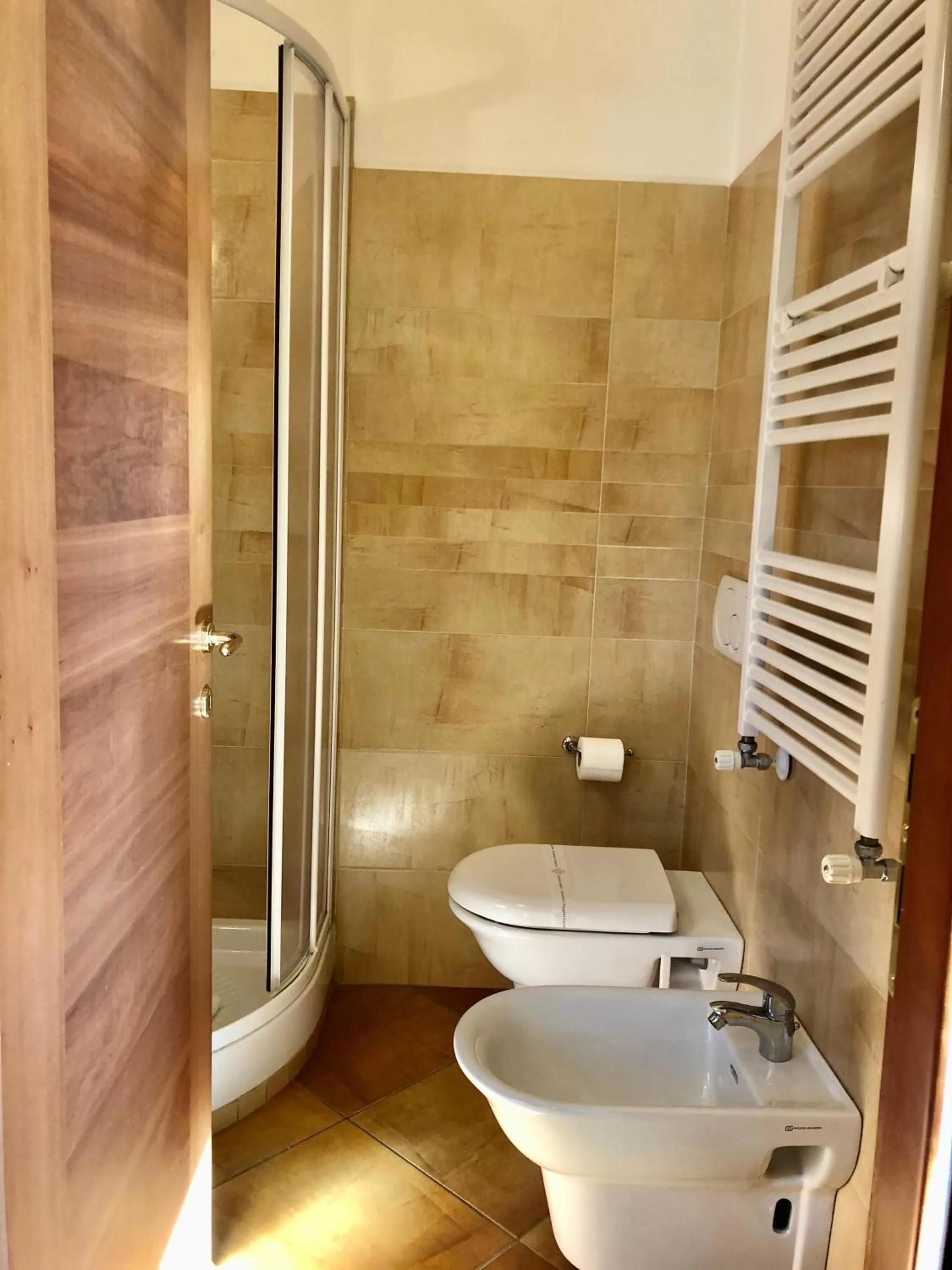 Bathroom in Mingone Hotel Ristorante