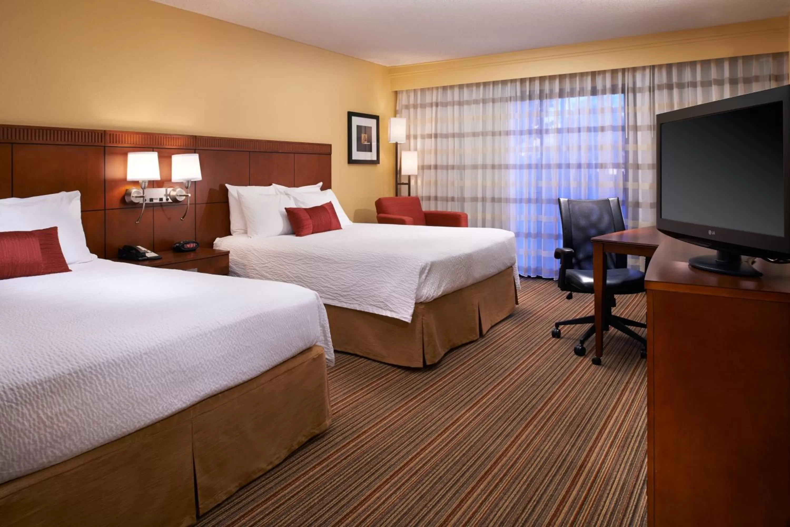 Double Room with Two Double Beds in Courtyard by Marriott Louisville East