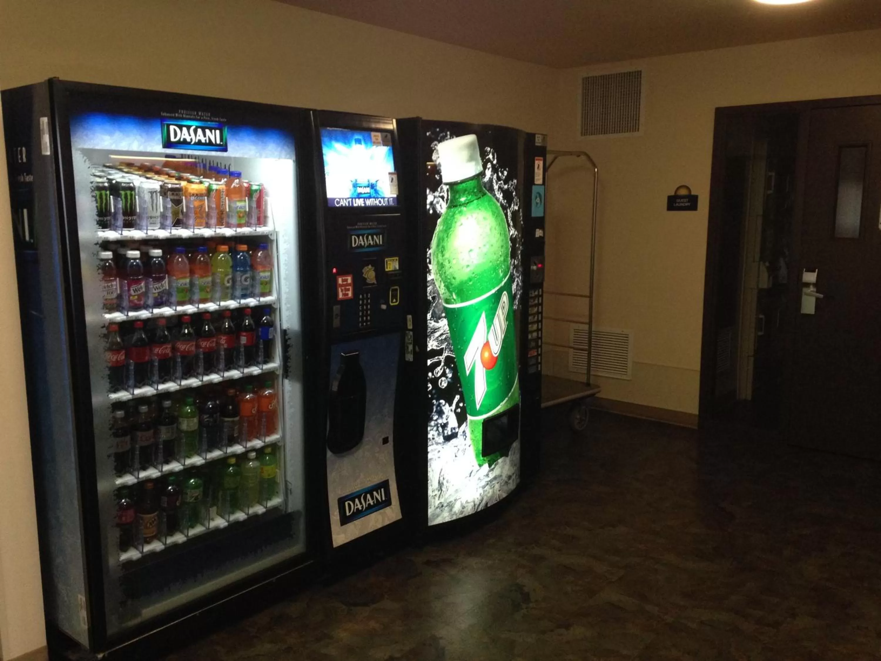 Non alcoholic drinks in Days Inn & Suites by Wyndham Rochester South