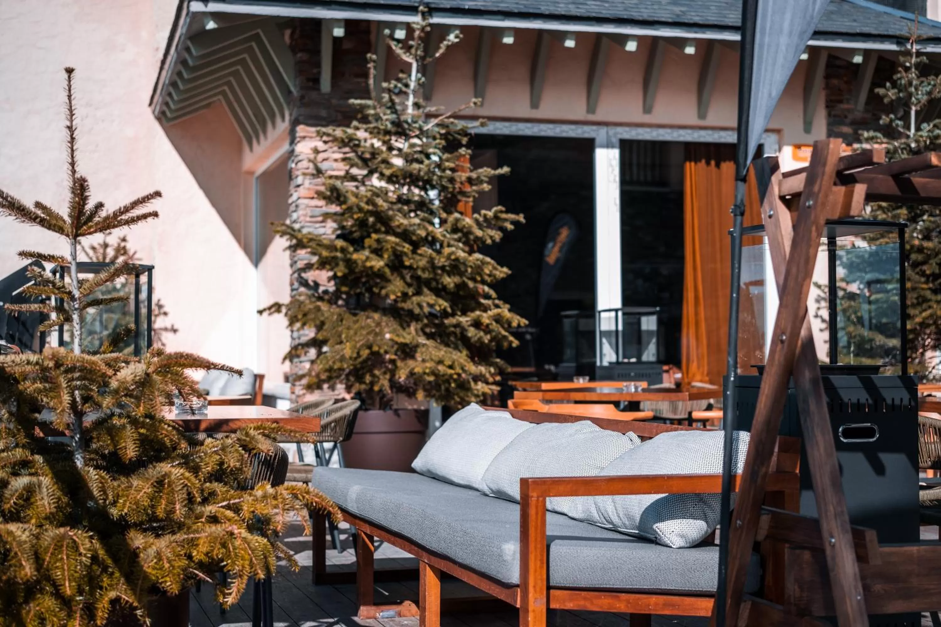 Property building in Hotel Ziryab