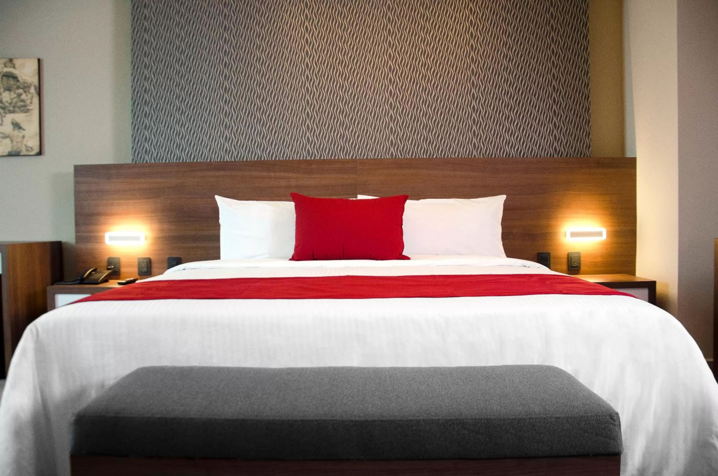 Photo of the whole room, Bed in Hotel 5 de Mayo