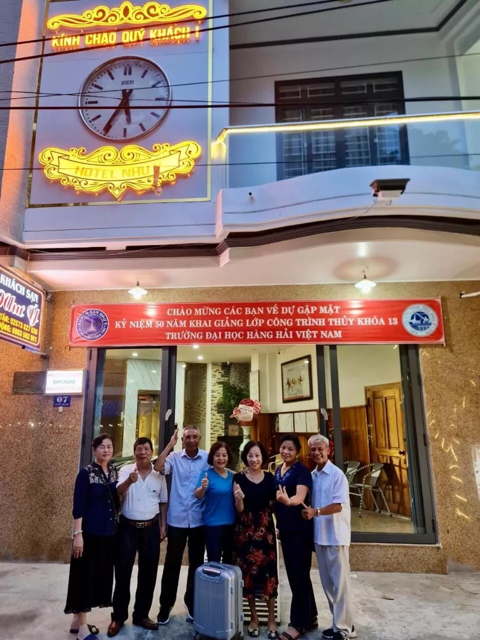 group of guests in Nhu Y Hotel
