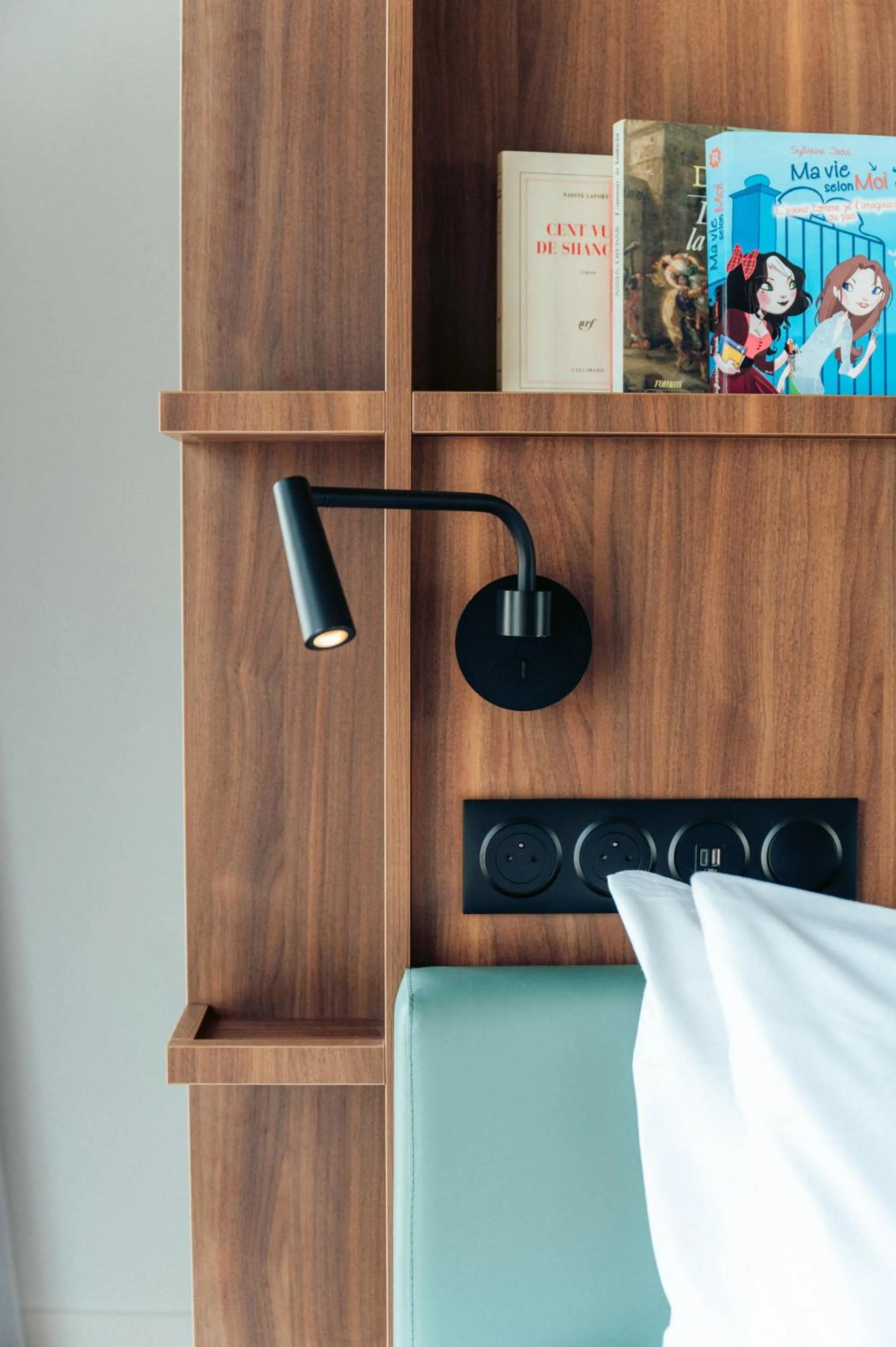 Decorative detail in JOST Hôtel Bordeaux Centre Gare Saint Jean