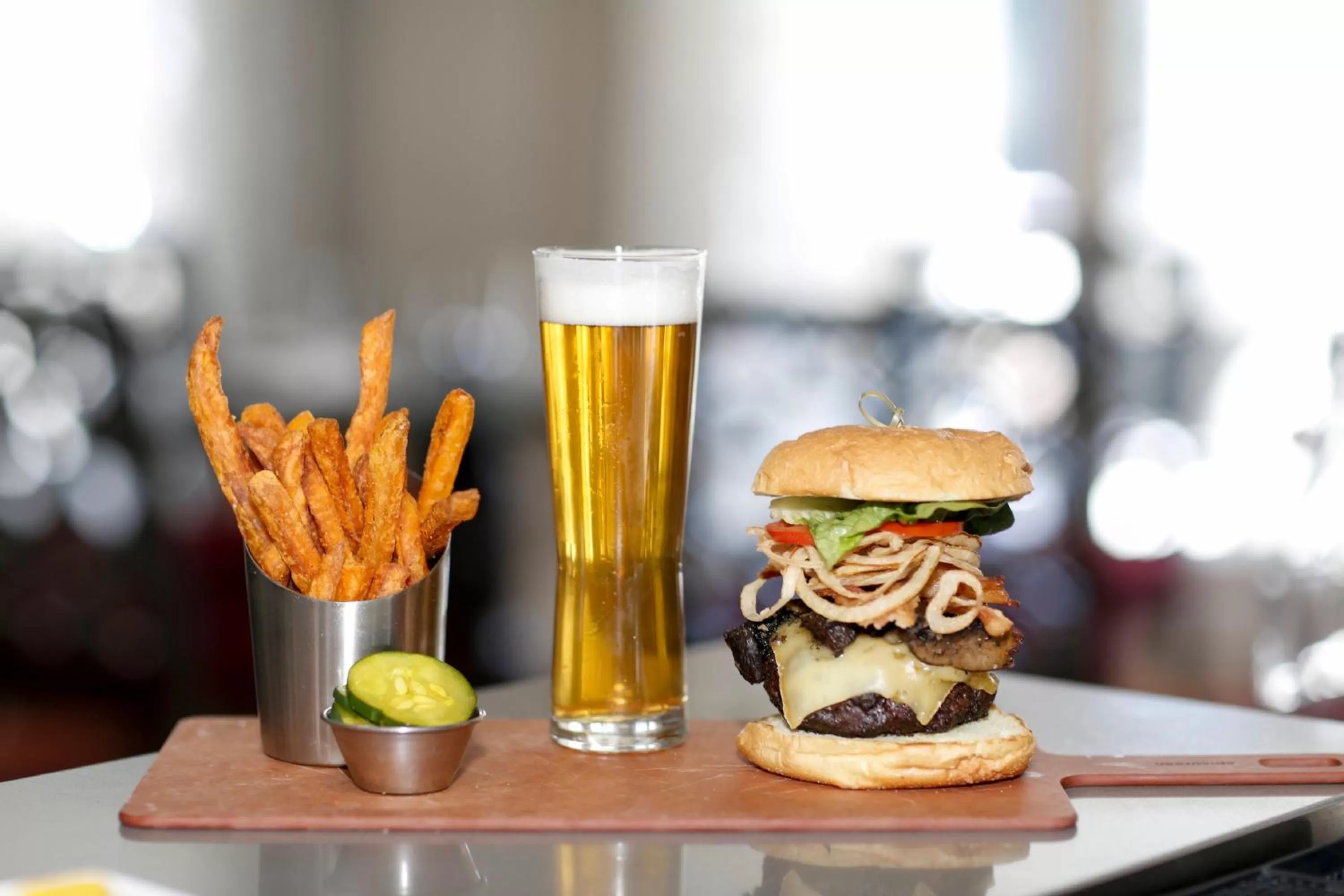 Restaurant/places to eat in Hotel Indigo Atlanta Vinings by IHG