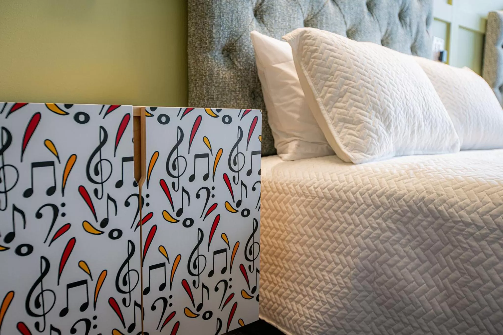 Bed in The Schoolhouse Hotel, Trademark Collection by Wyndham