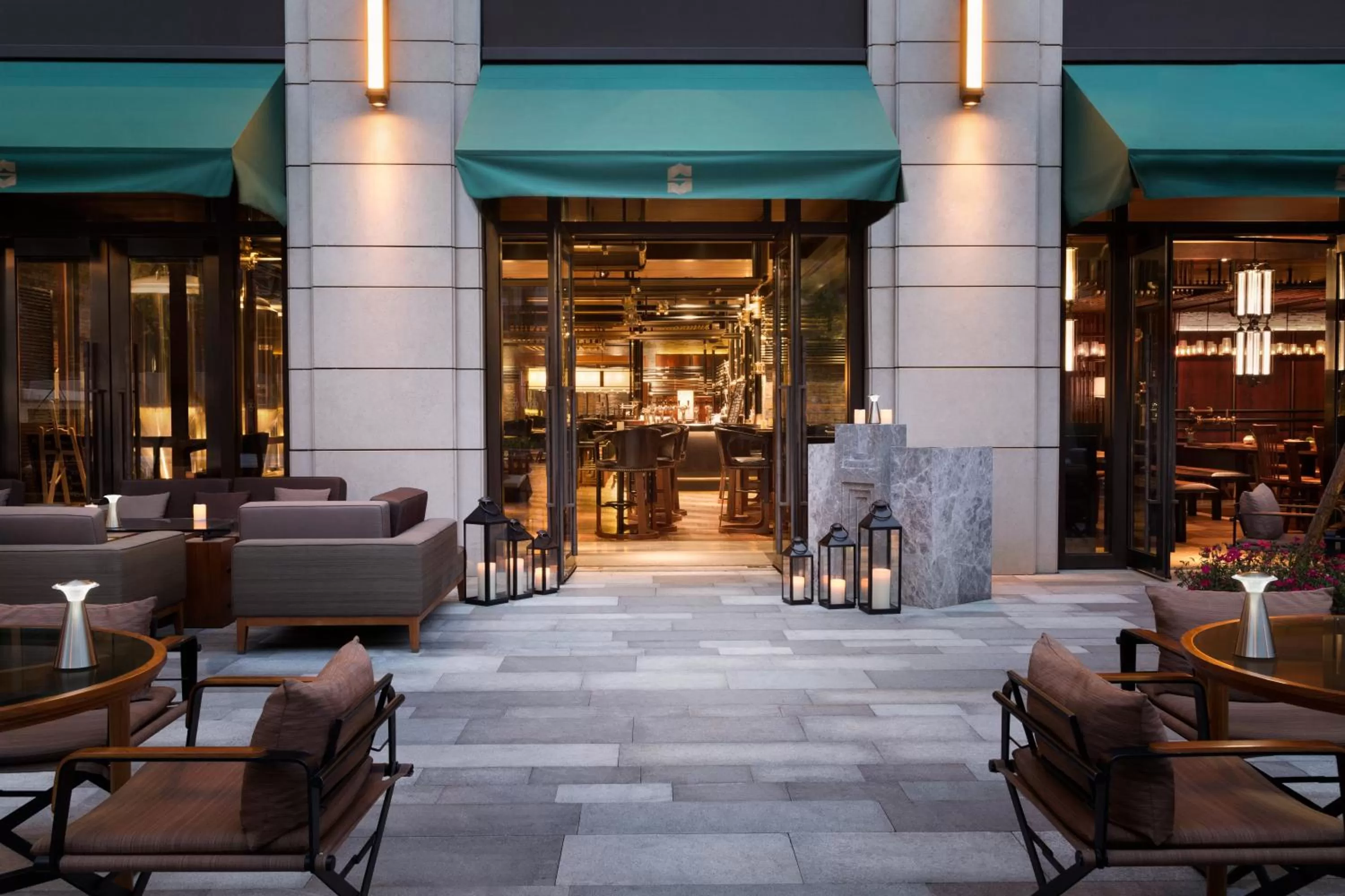 Lounge or bar, Lounge/Bar in Midtown Shangri-La, Hangzhou