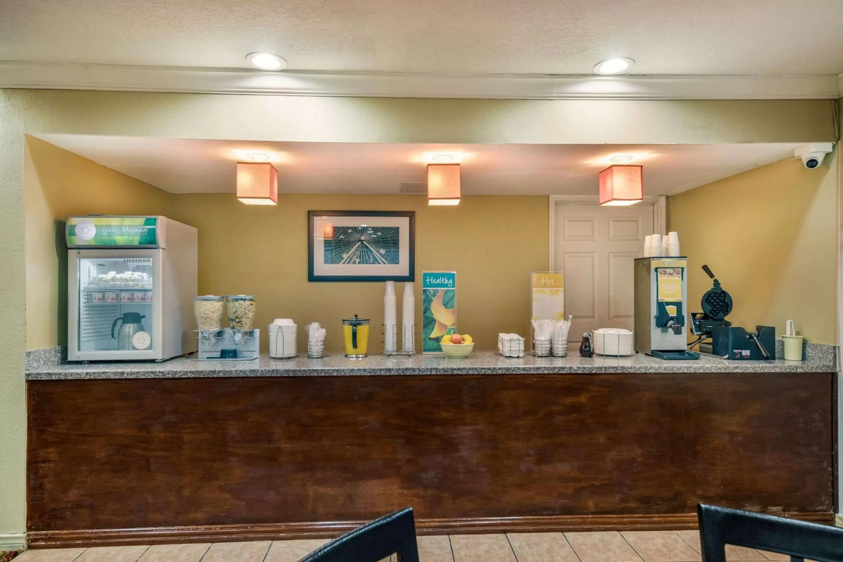 Breakfast in Quality Inn & Suites Garland - East Dallas