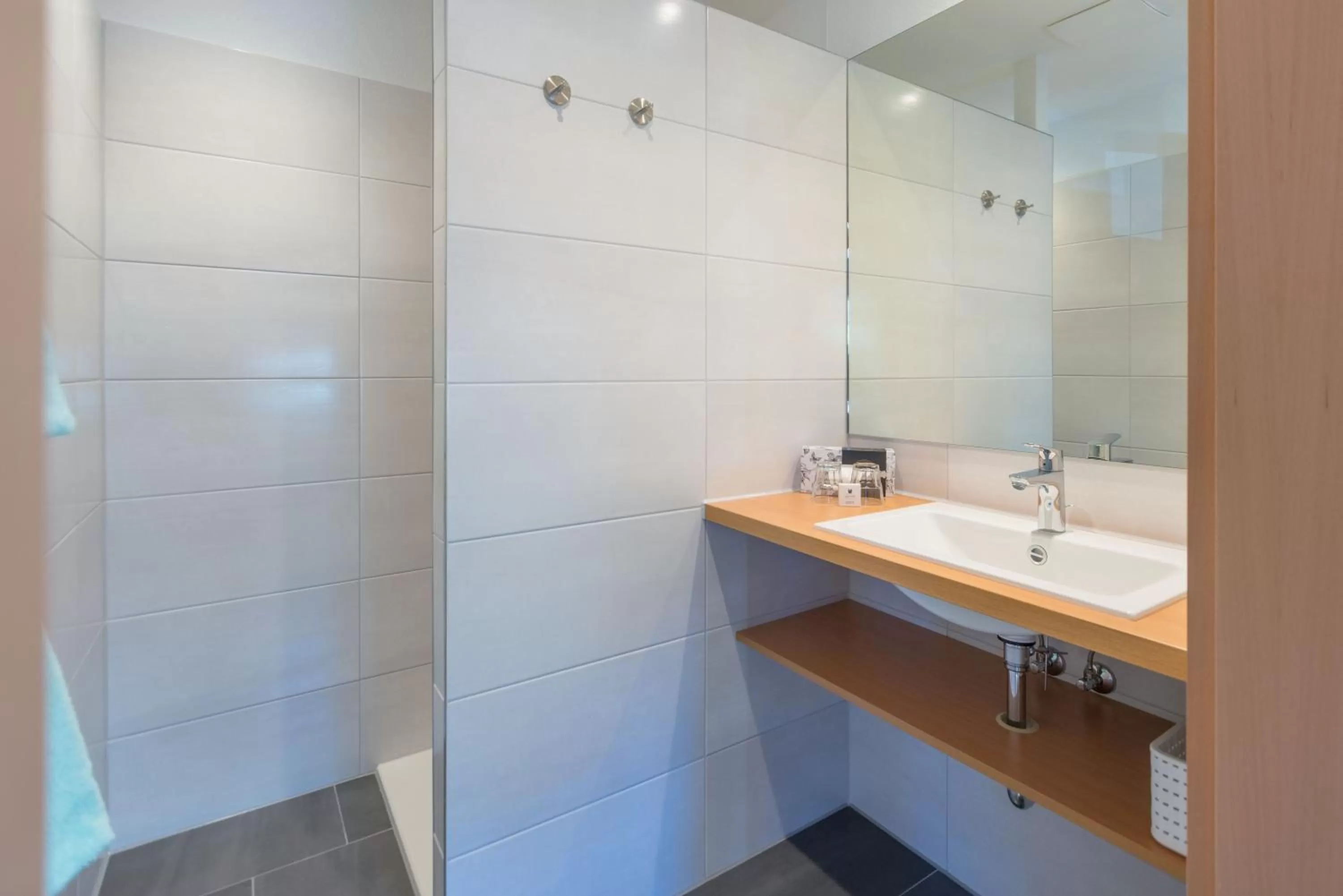 Shower in Am Weststrand Aparthotel Kühlungsborn