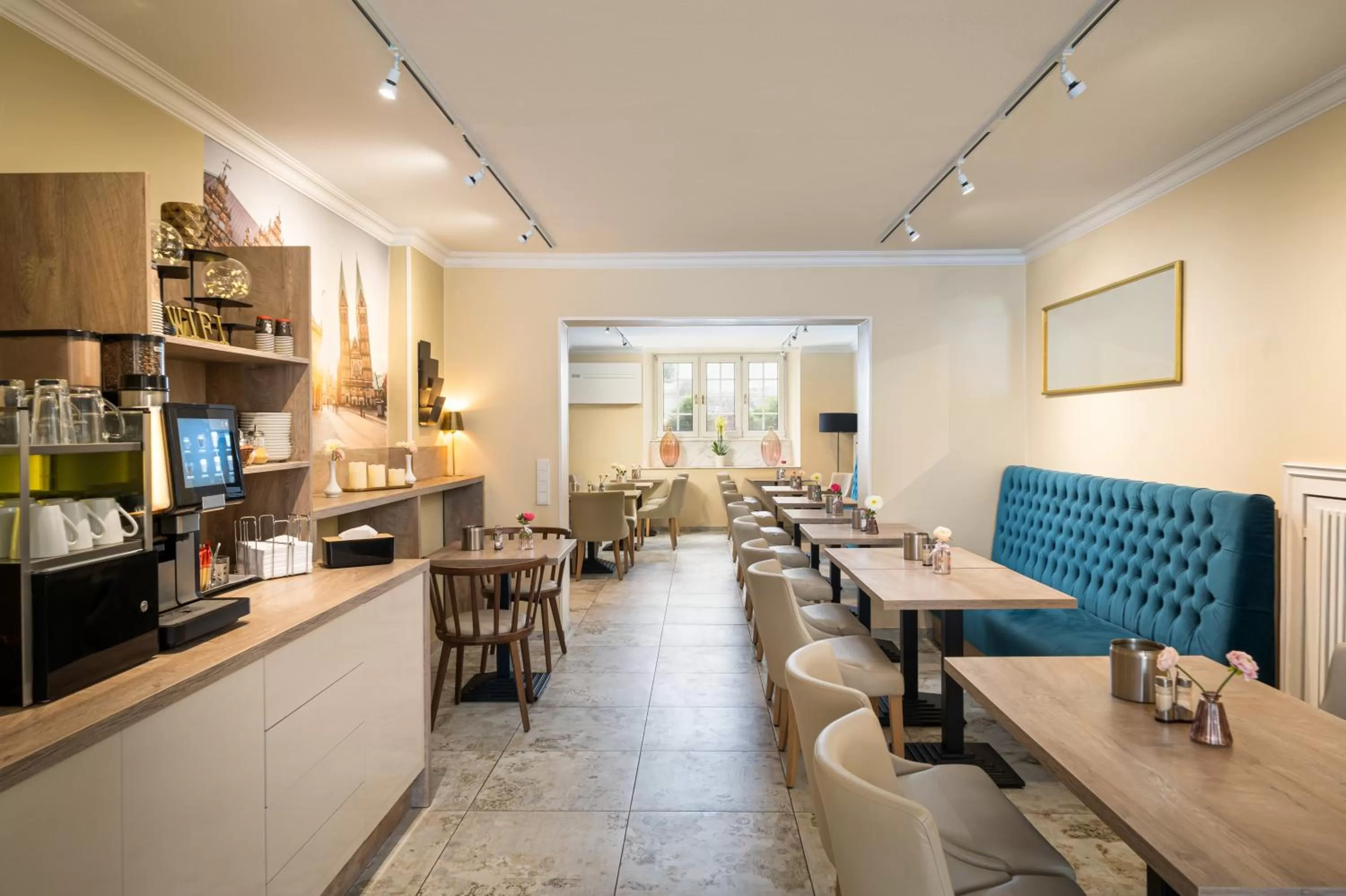 Coffee/tea facilities in Arthotel ANA Liberty Bremen City