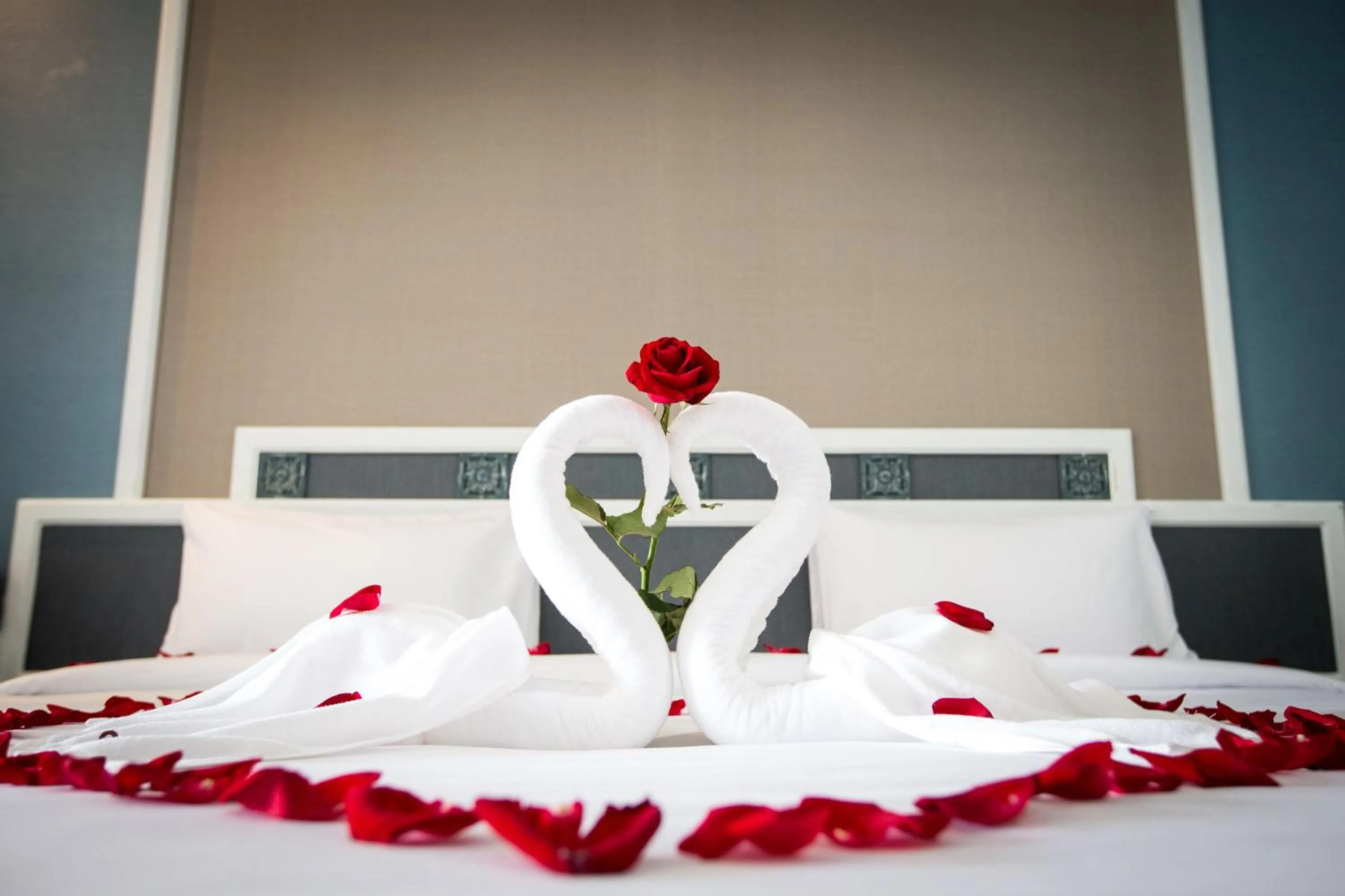 Bed in Villa Baron SHA PLUS